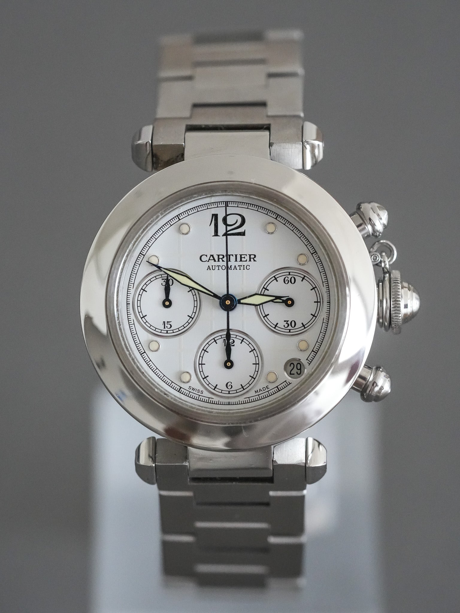 Cartier - Pasha Chronographe Blanc Quadrillé - 2000s - Atelier Victor - Vintage Shop