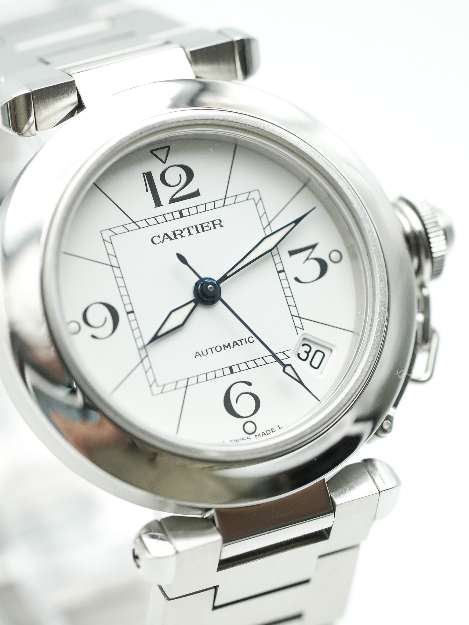 Cartier - Pasha Date 35mm Cadran blanc - 2000s - Atelier Victor Paris - Vintage Watch Shop Dubai