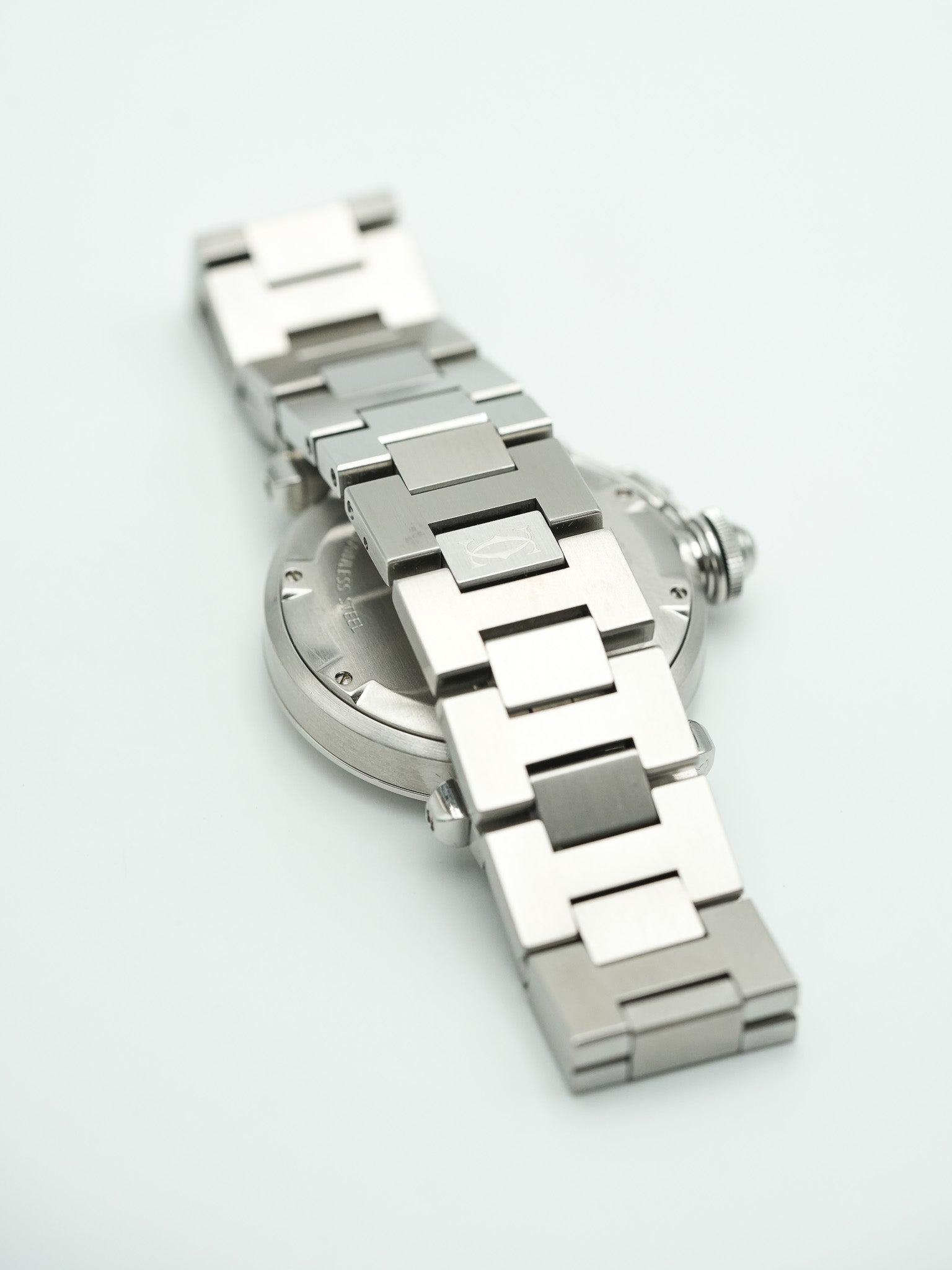 Cartier - Pasha Date 35mm Cadran blanc - 2000s - Atelier Victor Paris - Vintage Watch Shop Dubai