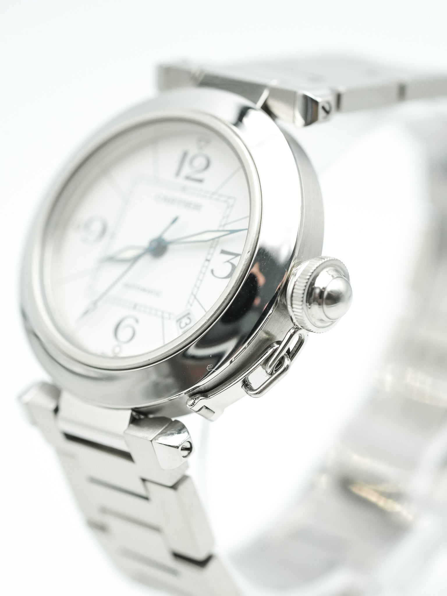 Cartier - Pasha Date 35mm Cadran blanc - 2000s - Atelier Victor Paris - Vintage Watch Shop Dubai