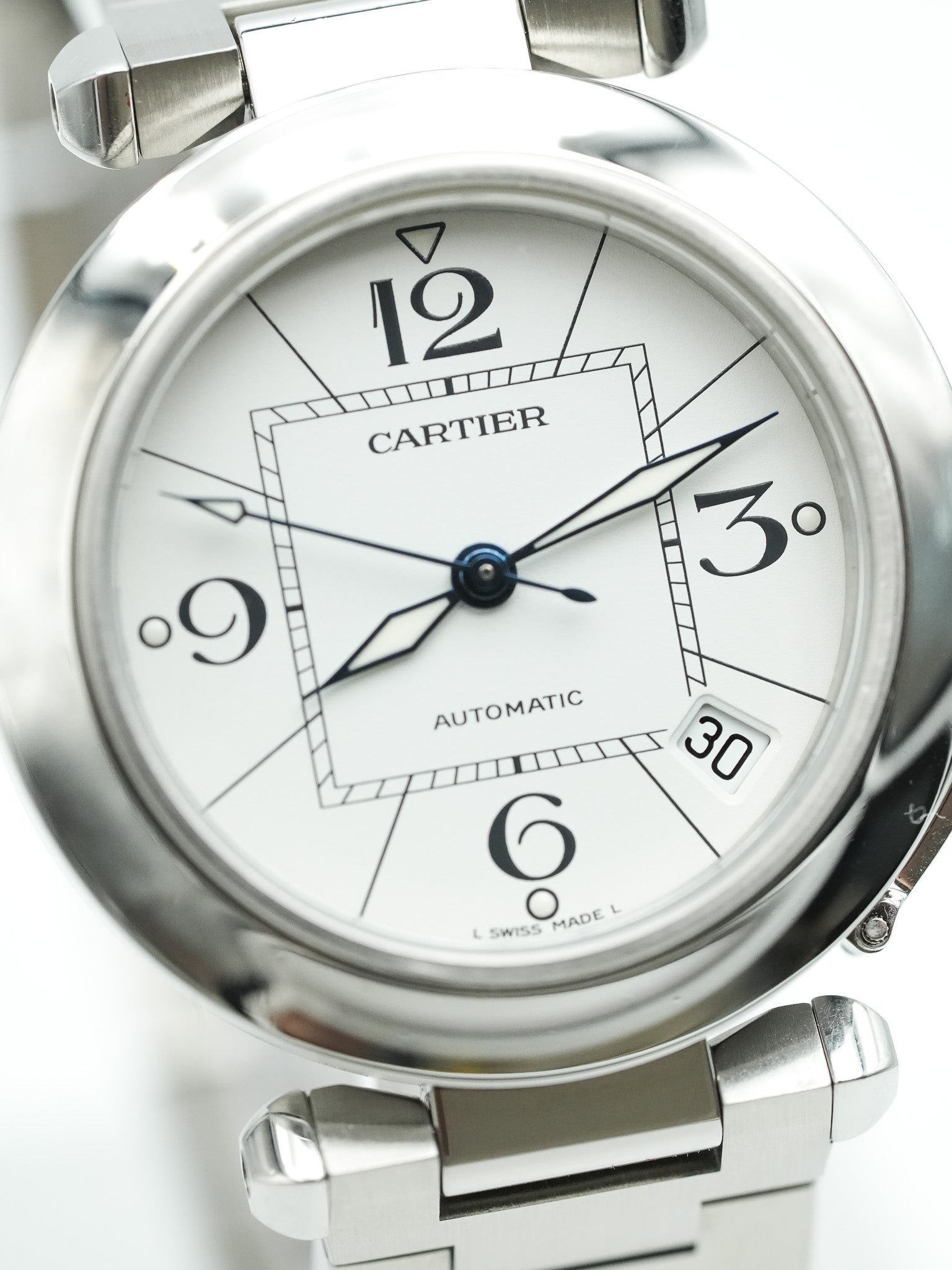 Cartier - Pasha Date 35mm Cadran blanc - 2000s - Atelier Victor Paris - Vintage Watch Shop Dubai