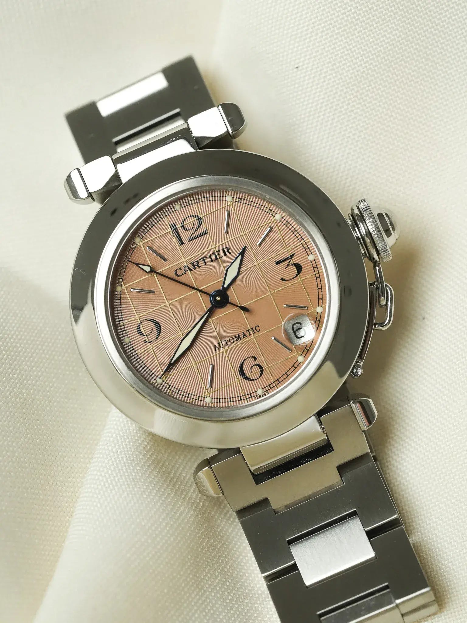 Cartier - Pasha Date 35mm Cadran Saumon - 2000s - Atelier Victor