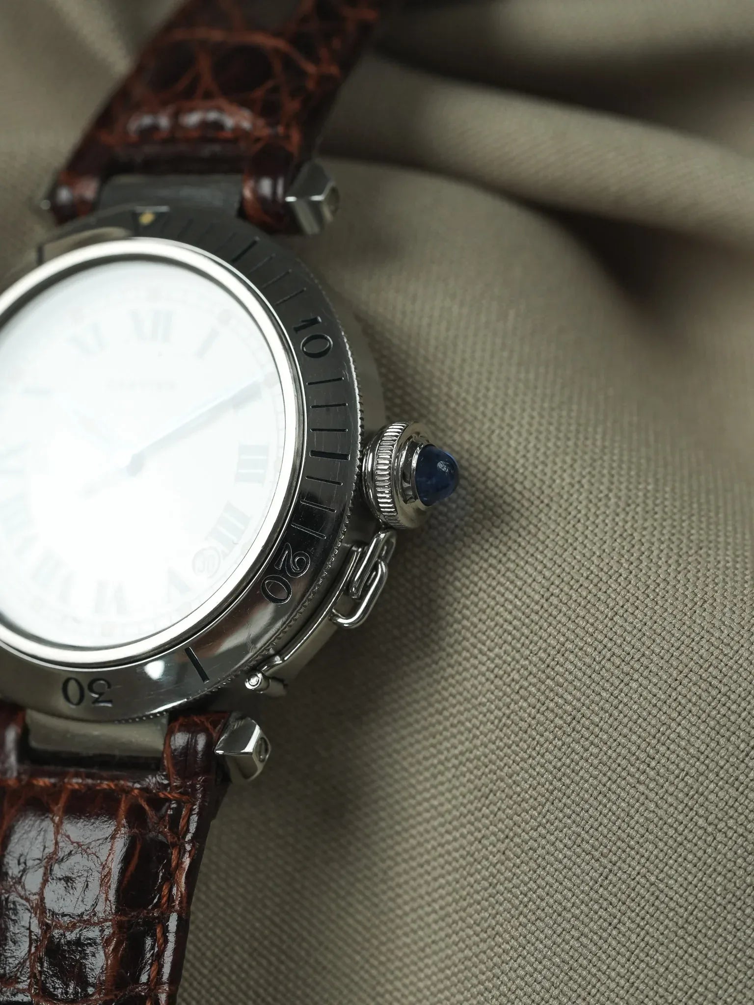 Cartier - Pasha R4020 38mm Cabochon bleu - 2000s - Atelier Victor