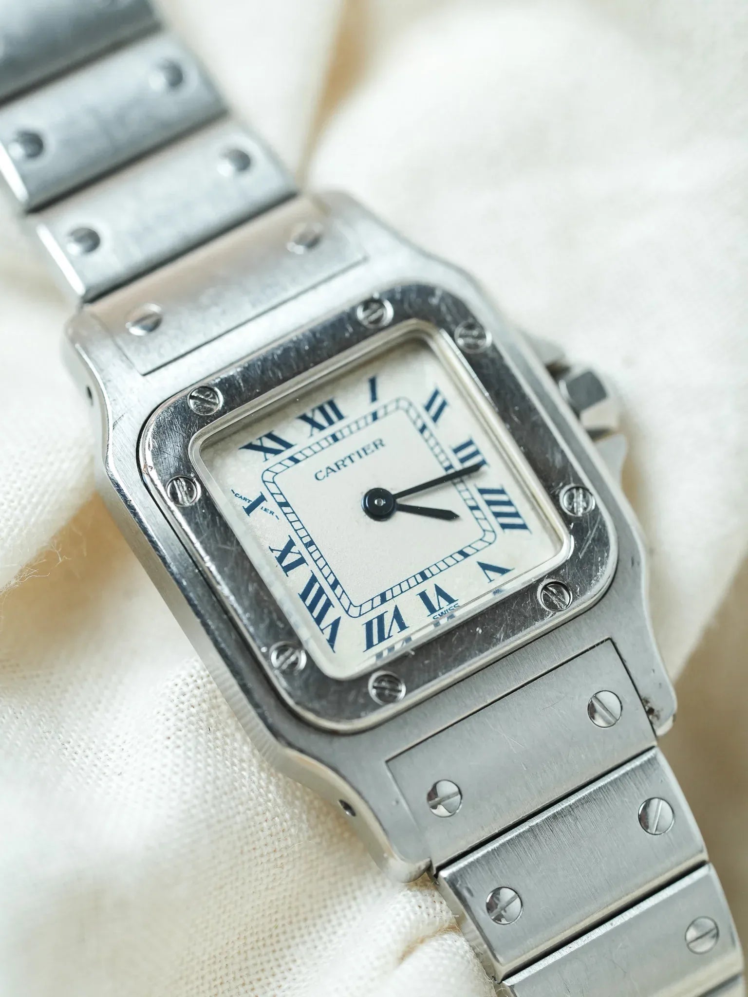 Cartier - Santos 9057 Acier chiffres romain bleu 24mm - Boite & Papier - 1991 - Atelier Victor - Vintage Shop