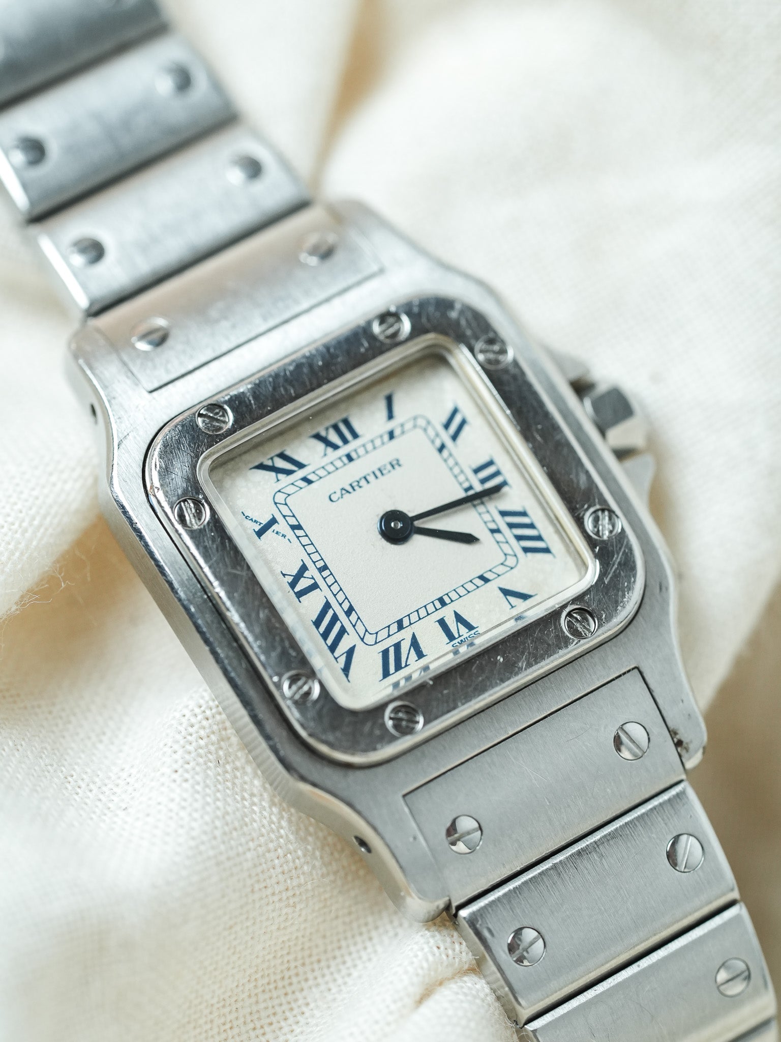 Cartier - Santos 9057 Acier chiffres romain bleu 24mm - Boite & Papier - 1991 - Atelier Victor - Vintage Shop
