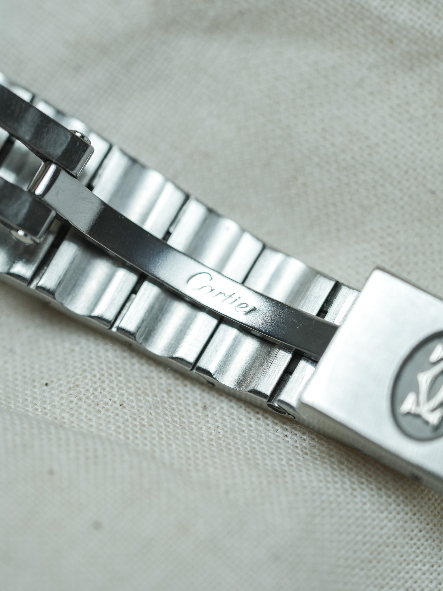 Cartier - Santos 9057 Acier chiffres romain bleu 24mm - Boite & Papier - 1991 - Atelier Victor - Vintage Shop
