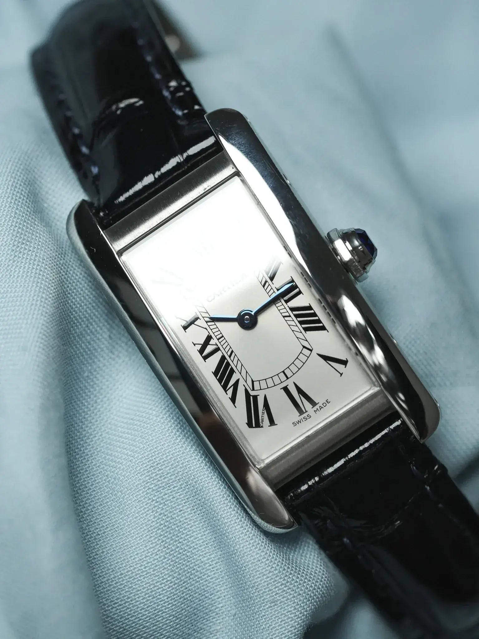 Cartier - Tank Américaine 3970 Acier Quartz Cuir bleu - 2010s - Atelier Victor