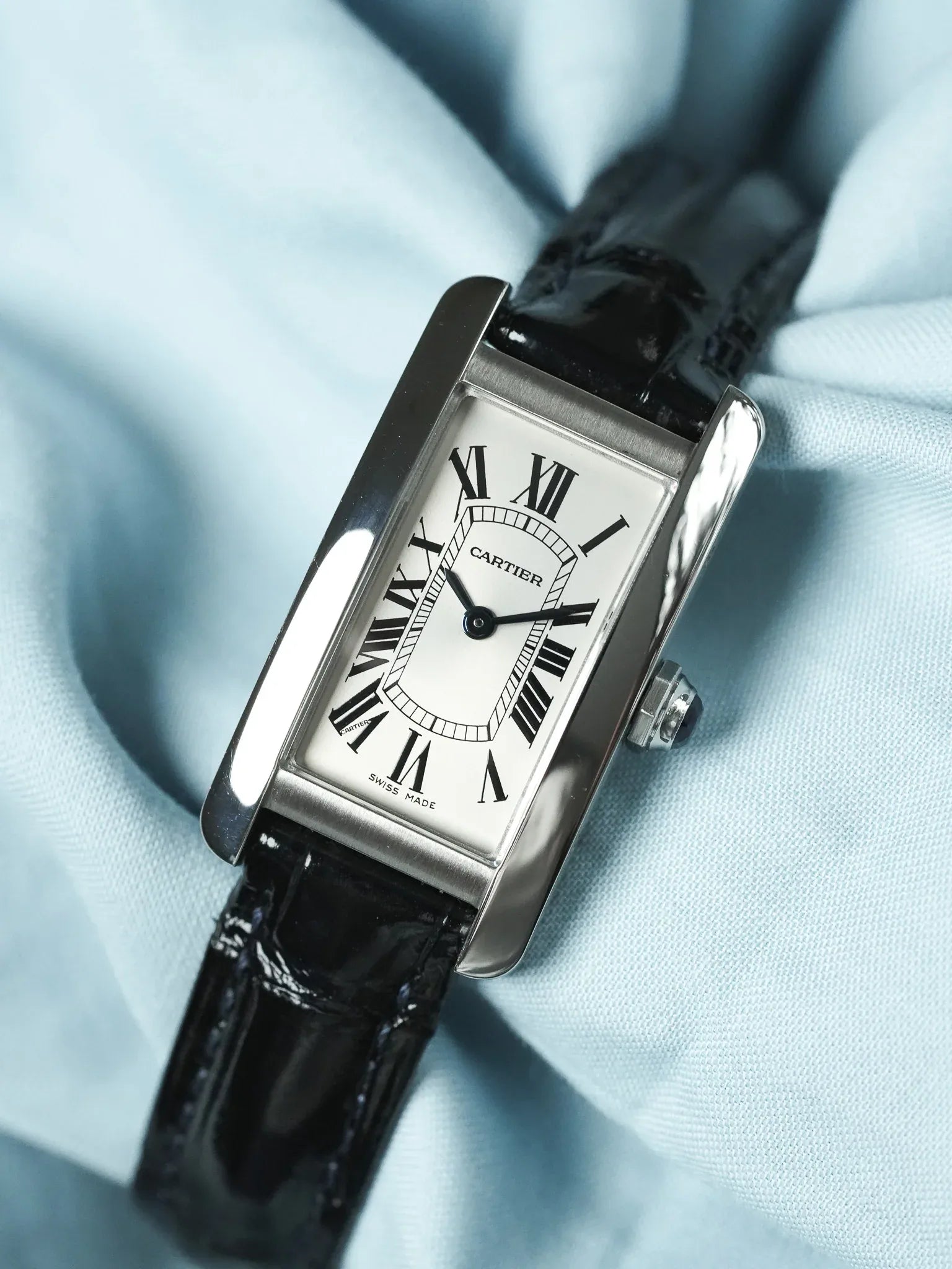 Cartier - Tank Américaine 3970 Acier Quartz Cuir bleu - 2010s - Atelier Victor