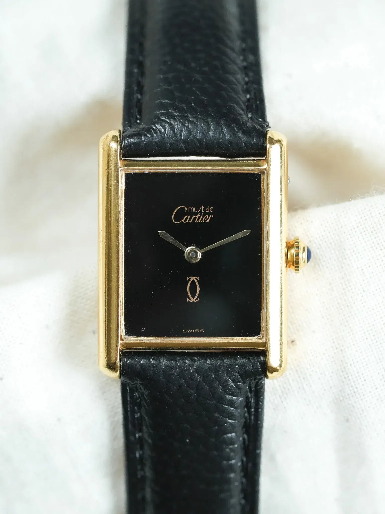 Cartier - Tank Must de Cartier 23x30 Vermeil Cadran Noir laqué Boucle Déployante - 1980s - Atelier Victor