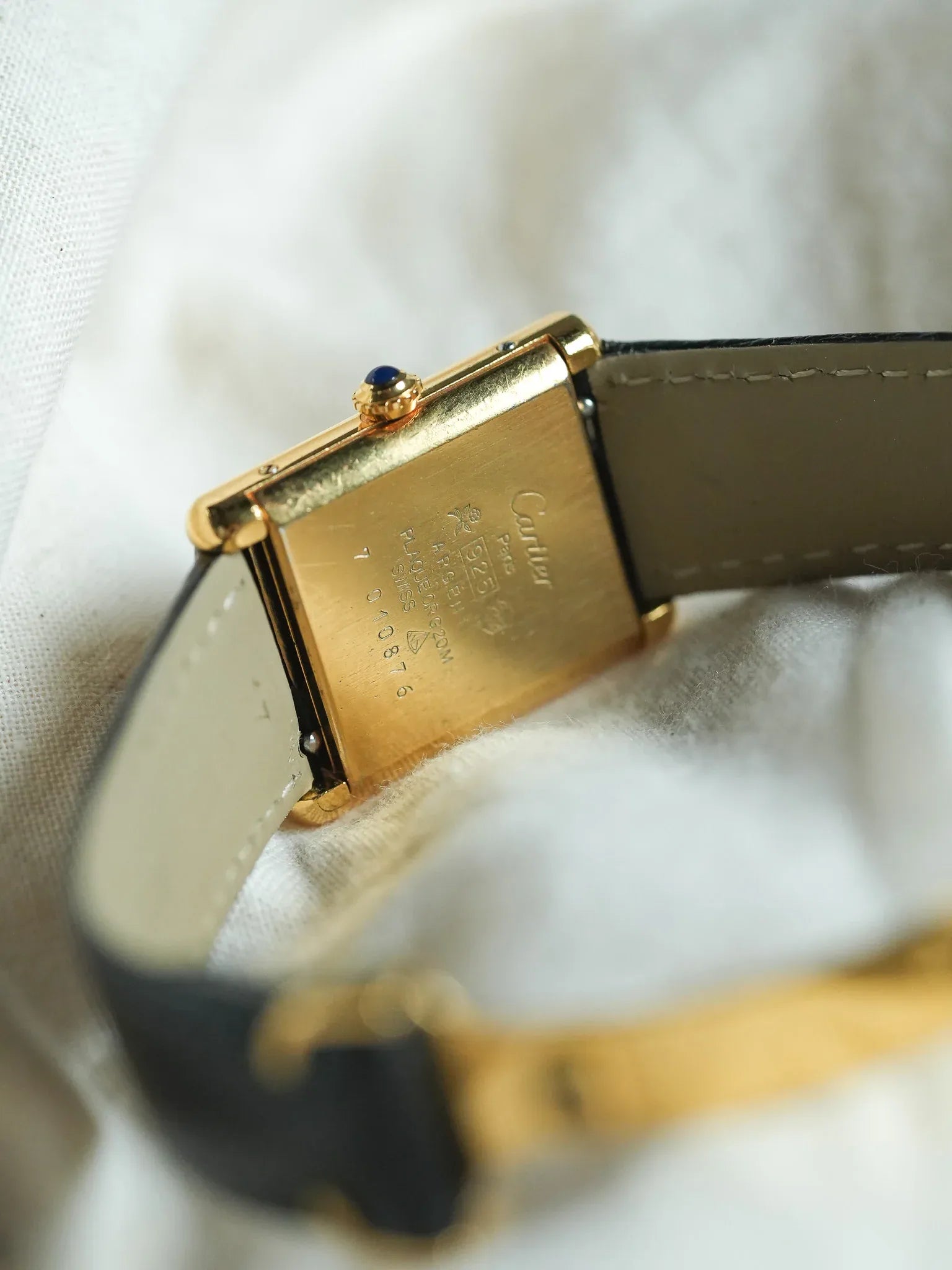 Cartier - Tank Must de Cartier 23x30 Vermeil Cadran Noir laqué Boucle Déployante - 1980s - Atelier Victor - Vintage Shop