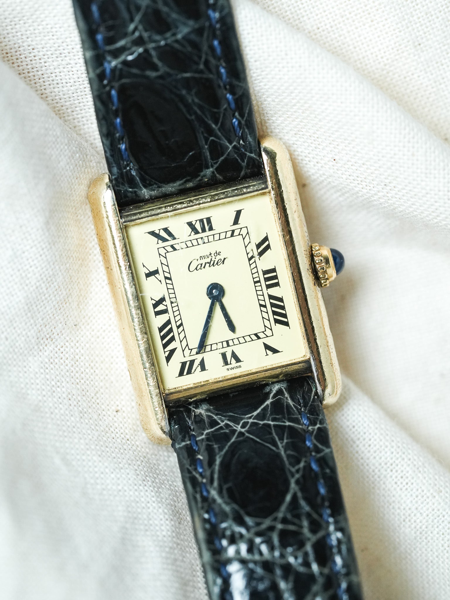 Cartier - Tank Must SM Vermeil Boucle ardillon cadran or - 1990s - Atelier Victor - Vintage Shop