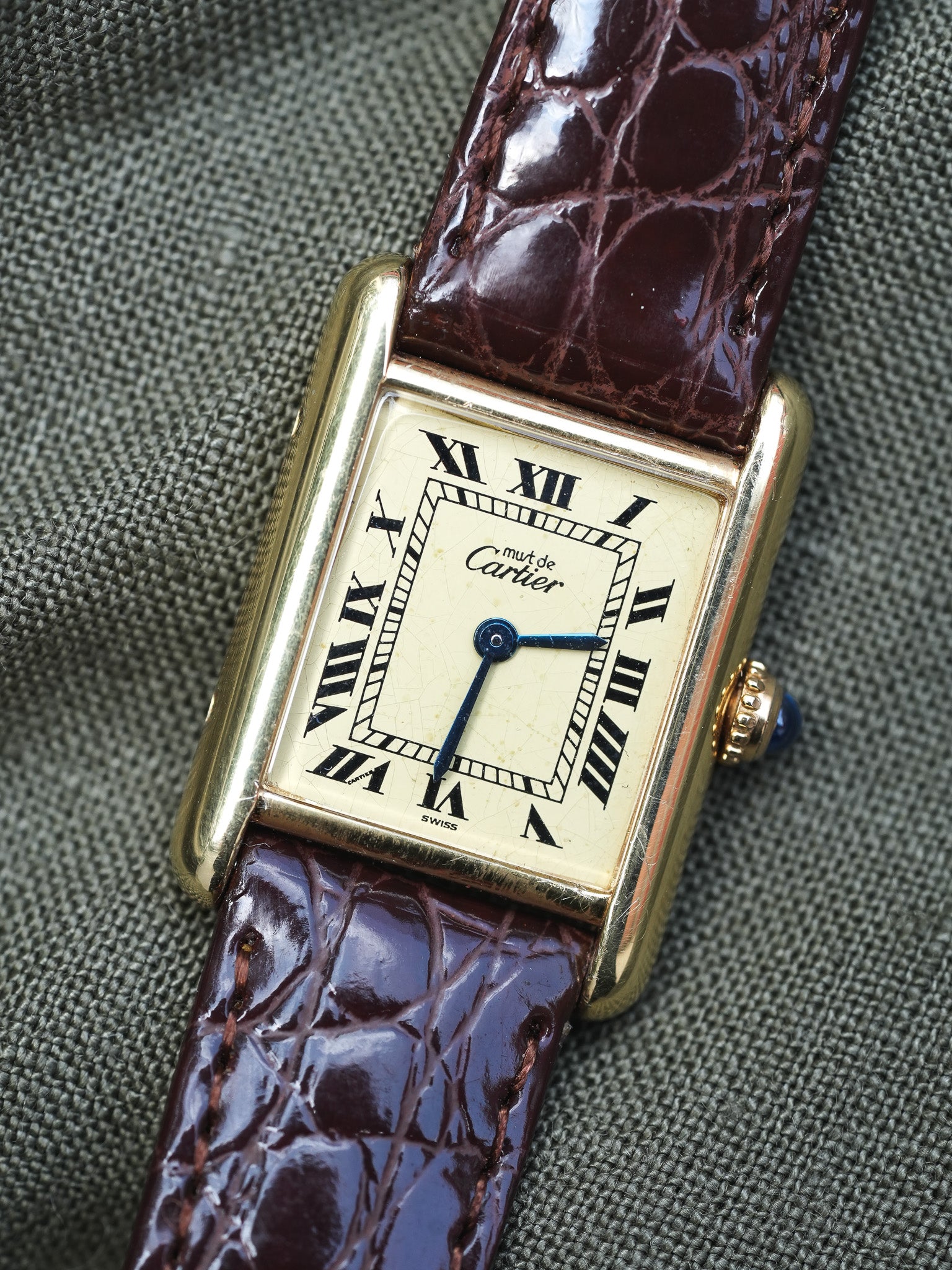 Cartier - Tank Must Vermeil Cadran Jaune Patine Petit modèle quartz - 1980s - Atelier Victor - Vintage Shop