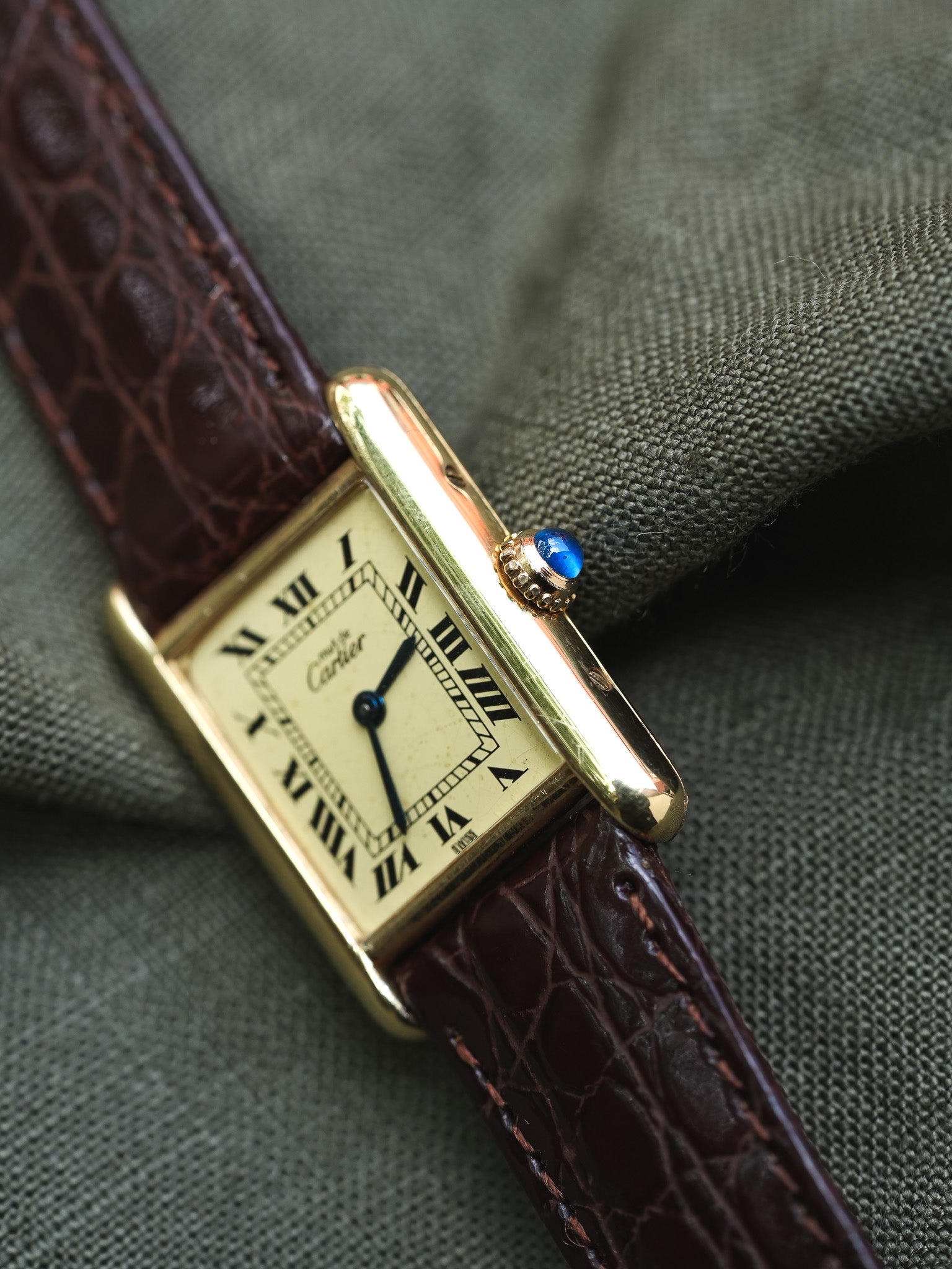 Cartier - Tank Must Vermeil Cadran Jaune Patine Petit modèle quartz - 1980s - Atelier Victor - Vintage Shop
