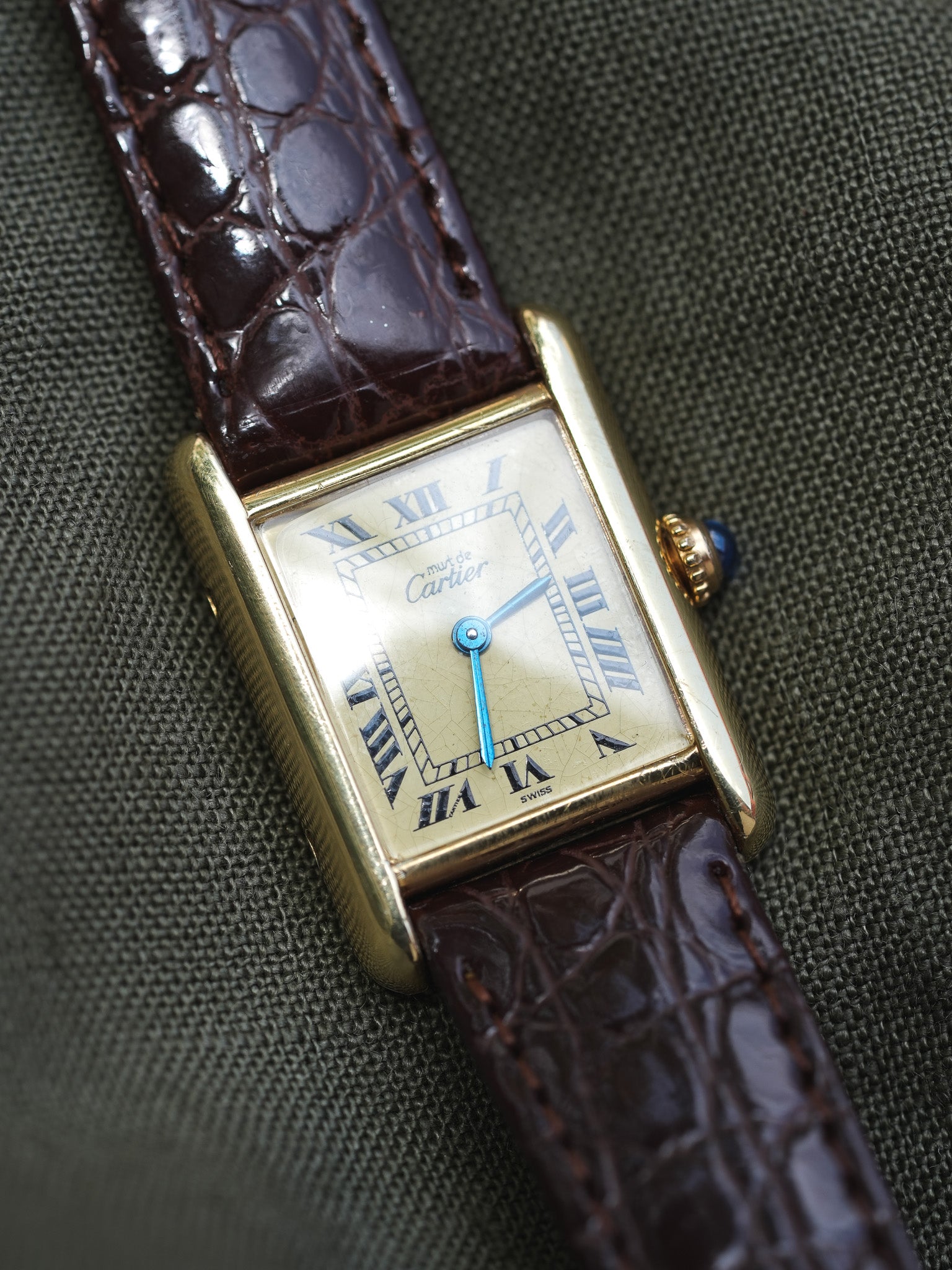 Cartier - Tank Must Vermeil Cadran Jaune Patine Petit modèle quartz - 1980s - Atelier Victor - Vintage Shop