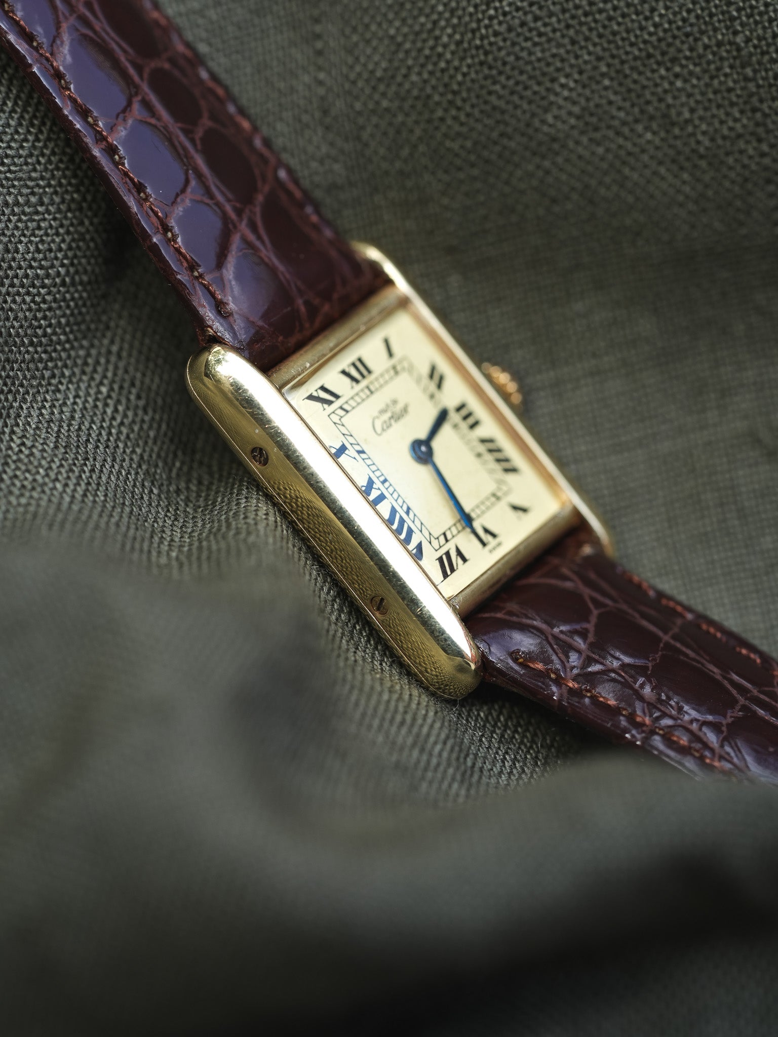 Cartier - Tank Must Vermeil Cadran Jaune Patine Petit modèle quartz - 1980s - Atelier Victor - Vintage Shop