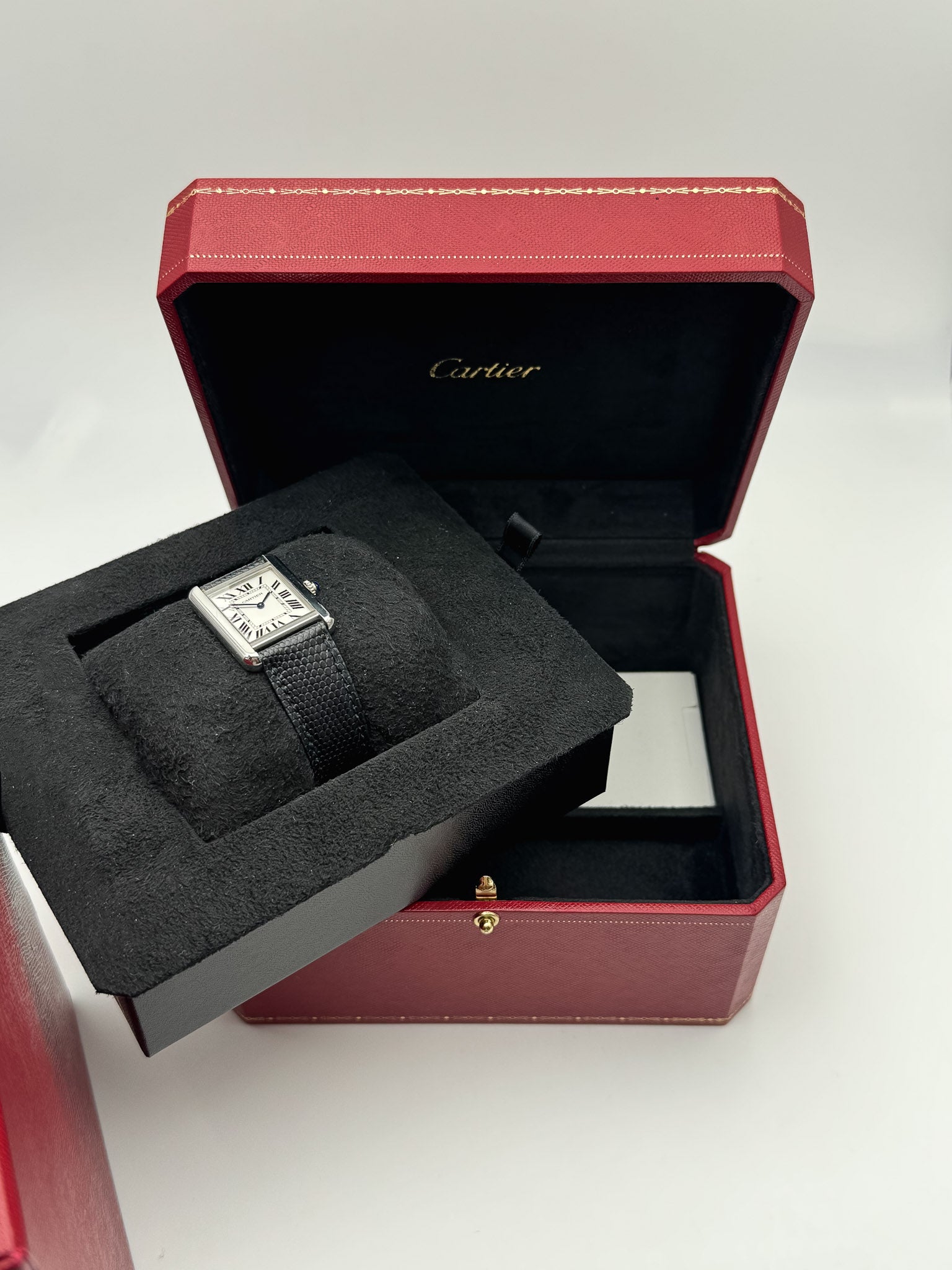 Cartier - Tank Solo 3170 - boîte - 2010s - Atelier Victor Paris - Vintage Watch Shop Dubai