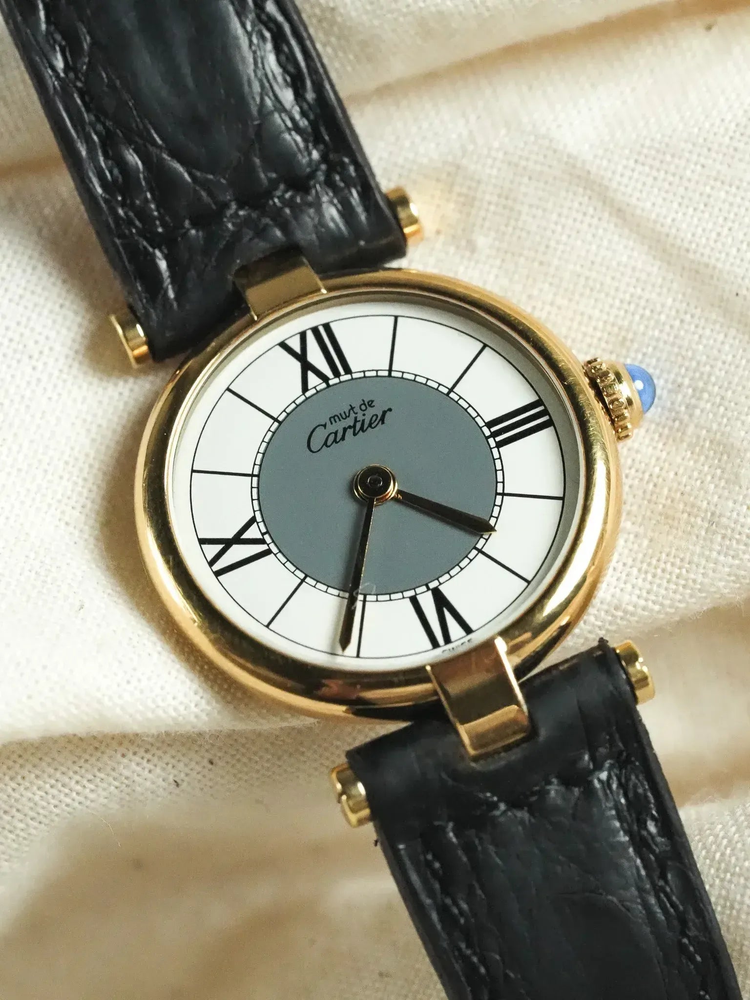 Cartier - Vendôme 590004 Must Vermeil Cadran Blanc Gris Boucle déployante - 1990s - Atelier Victor