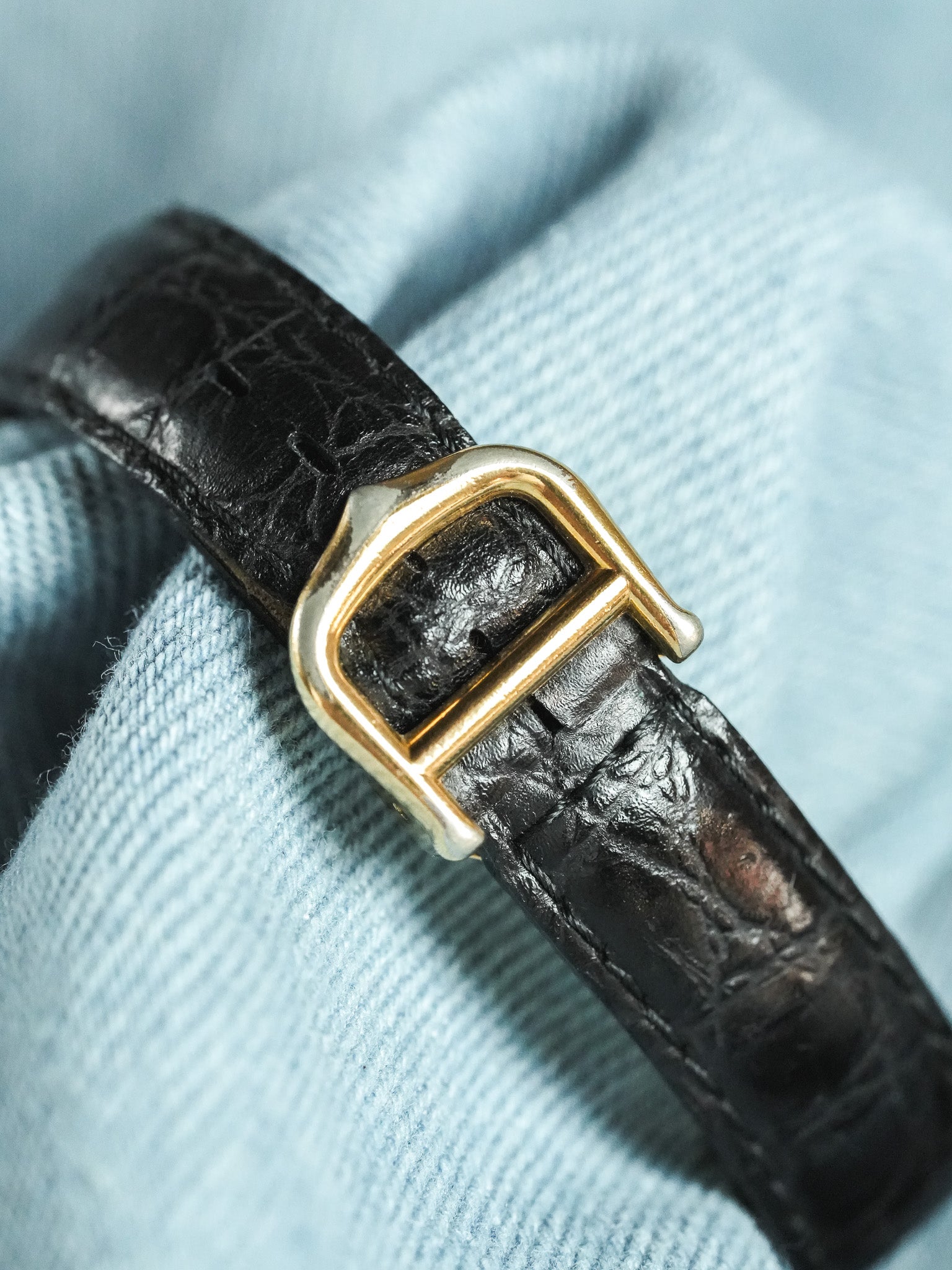 Cartier - Vendôme Must Vermeil Arabes Boucle déployante - 1990s - Atelier Victor - Vintage Shop