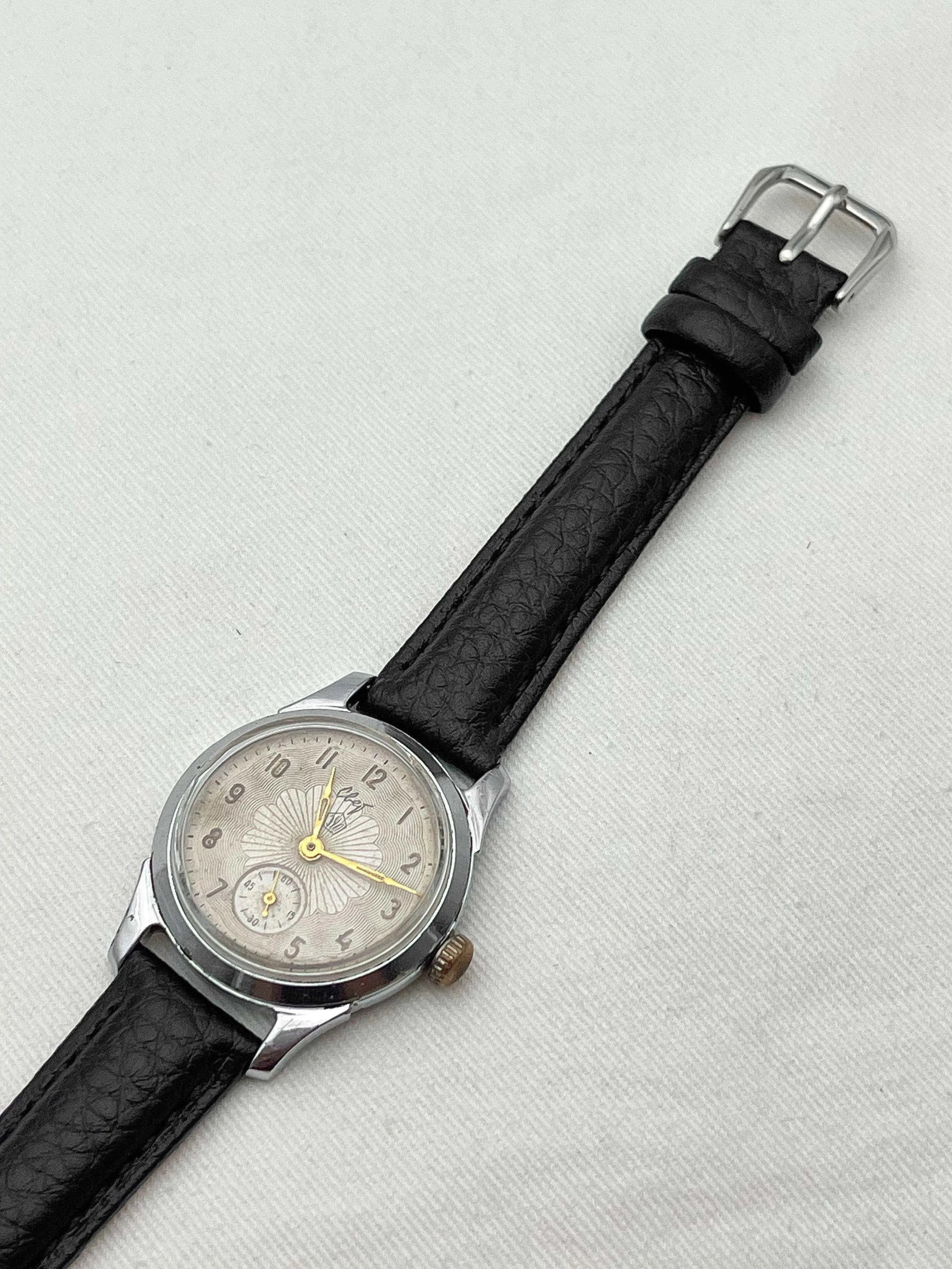 CBET - Petite Seconde Cadran guilloché - 1960s - Atelier Victor - Vintage Shop