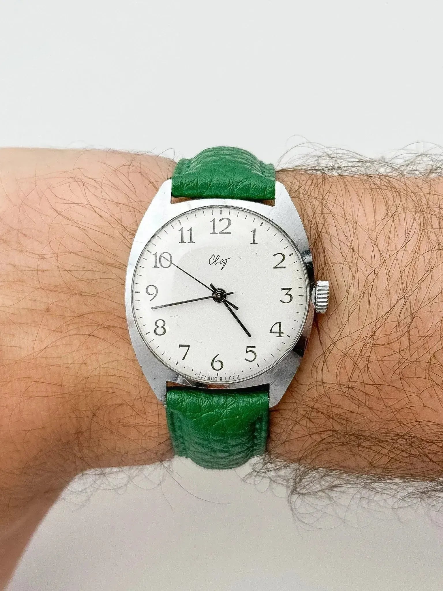 CBET - Tonneau Blanc Acier Chiffres Arabes - 1970s - Atelier Victor