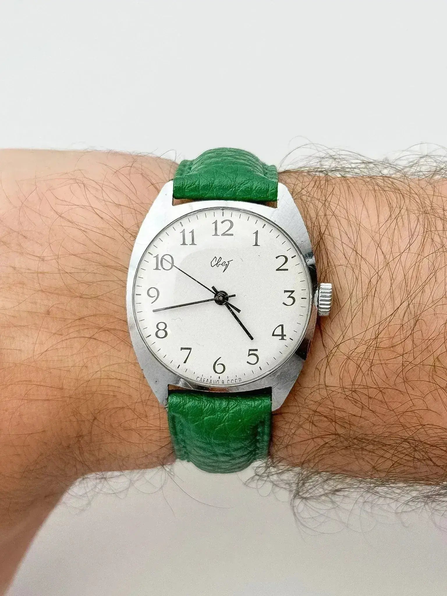 CBET - Tonneau Blanc Acier Chiffres Arabes - 1970s - Atelier Victor