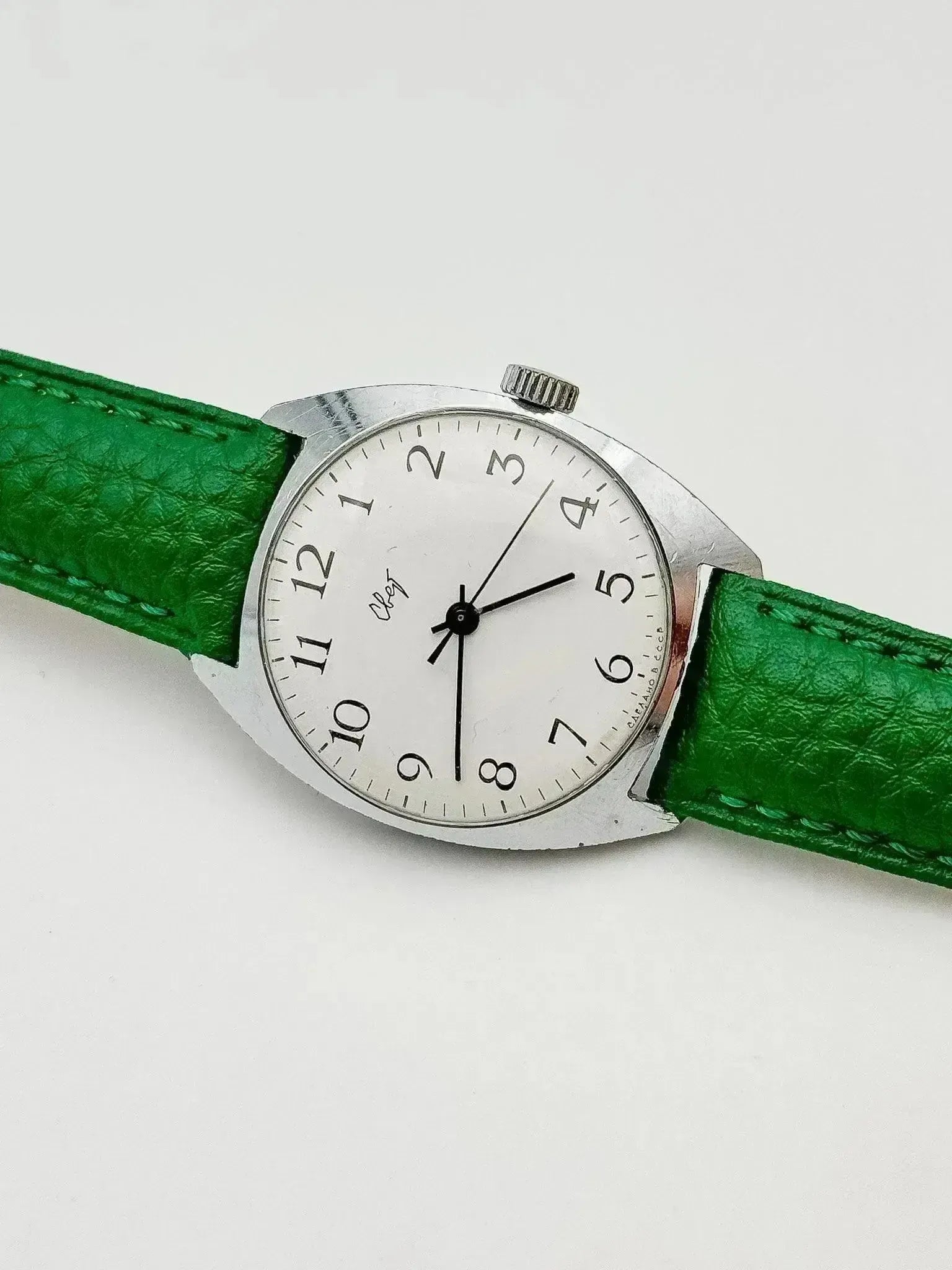 CBET - Tonneau Blanc Acier Chiffres Arabes - 1970s - Atelier Victor