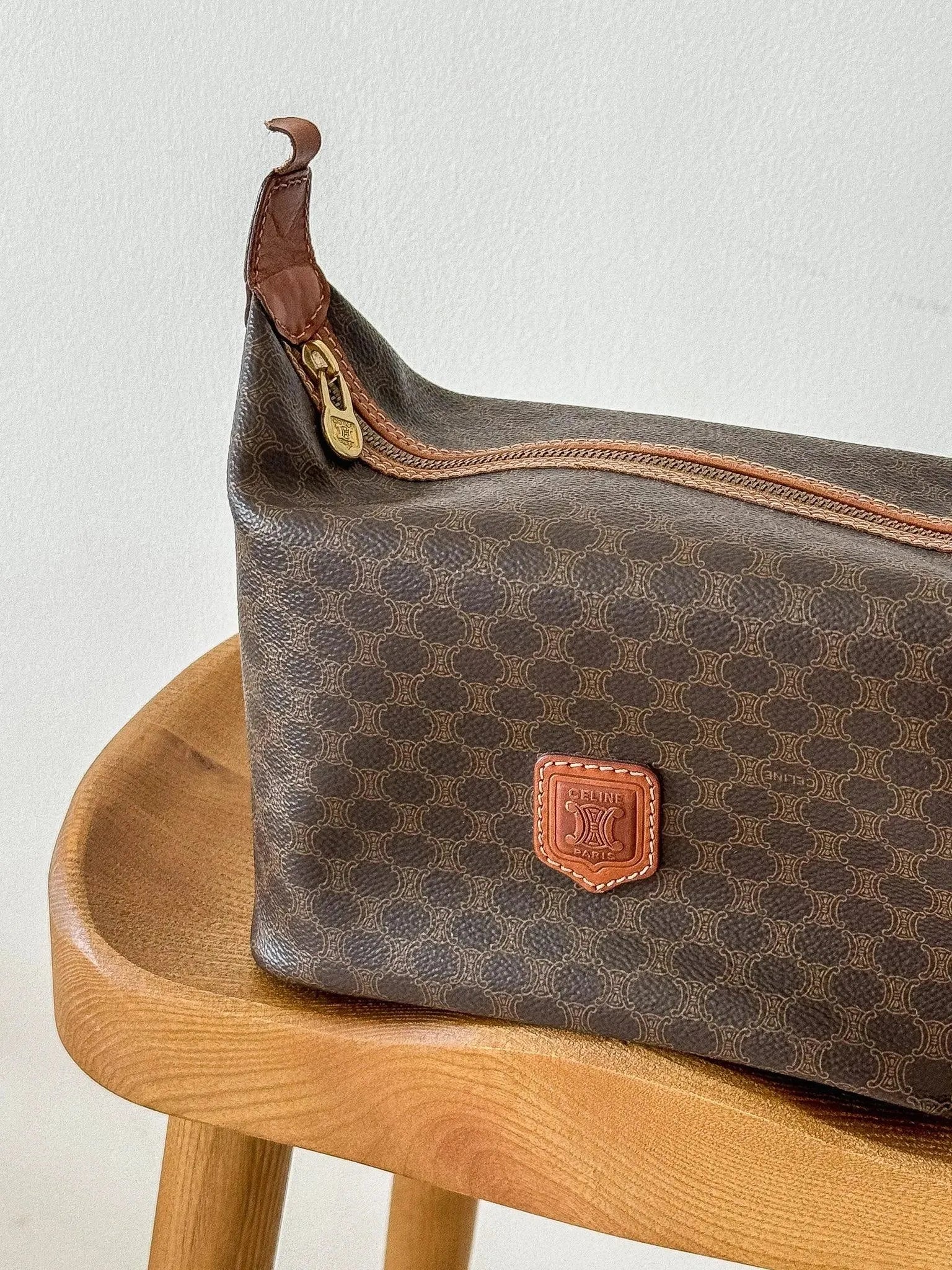 Celine - Pochette Taille XL - Atelier Victor Paris - Vintage Watch Shop Dubai