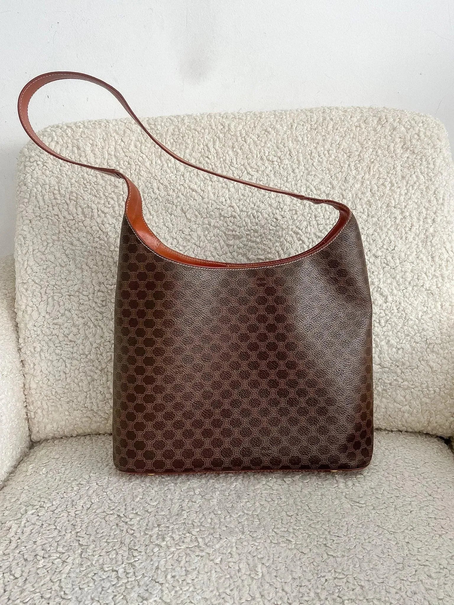 Celine - Sac à main Cabas en Toile Triomphe - Atelier Victor Paris - Vintage Watch Shop Dubai