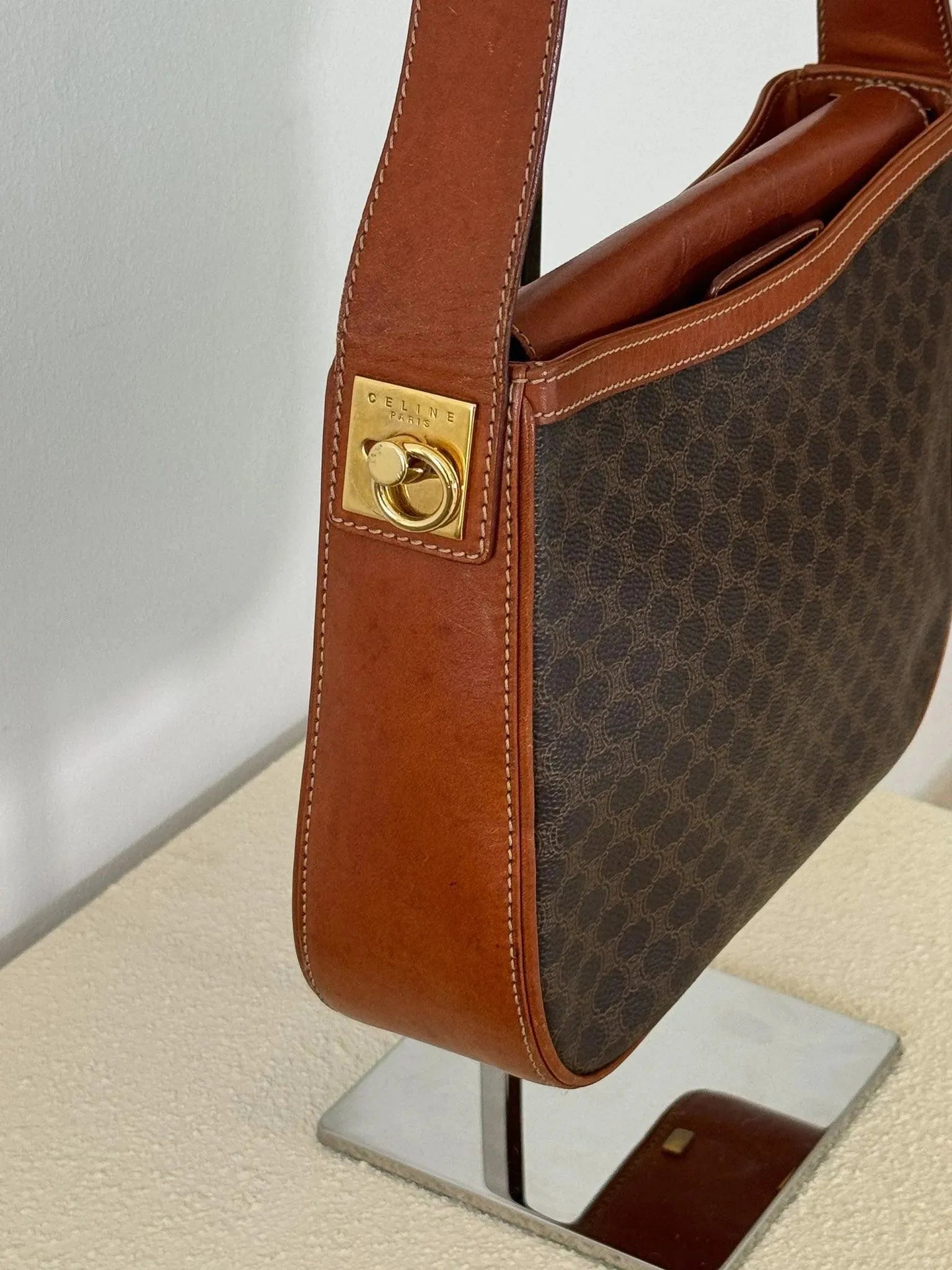 Celine - Sac à main Toile Triomphe - Atelier Victor Paris - Vintage Watch Shop Dubai