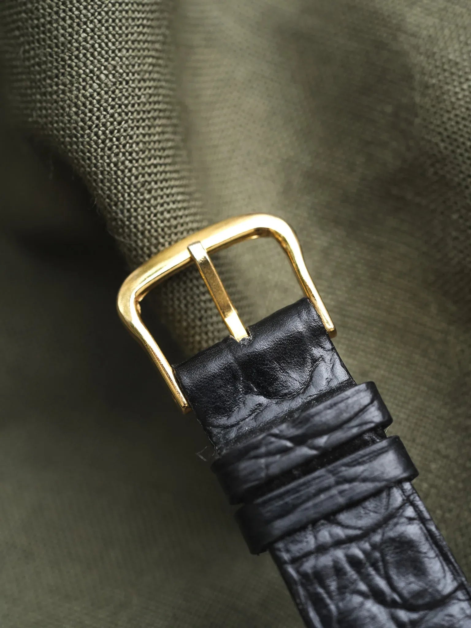 Certina - Dust plaqué or Date - 1990s - Atelier Victor