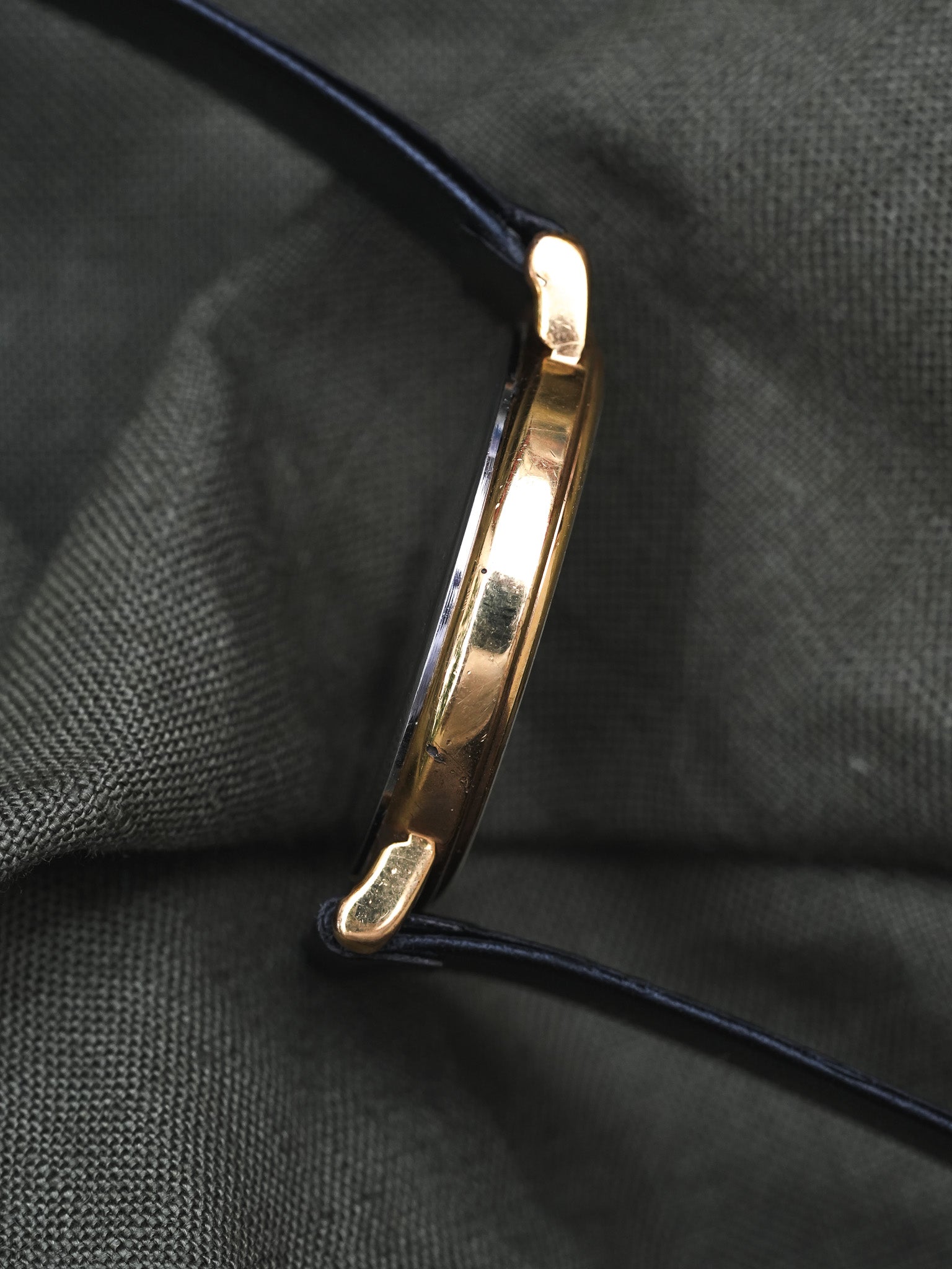Certina - Dust plaqué or Date - 1990s - Atelier Victor - Vintage Shop