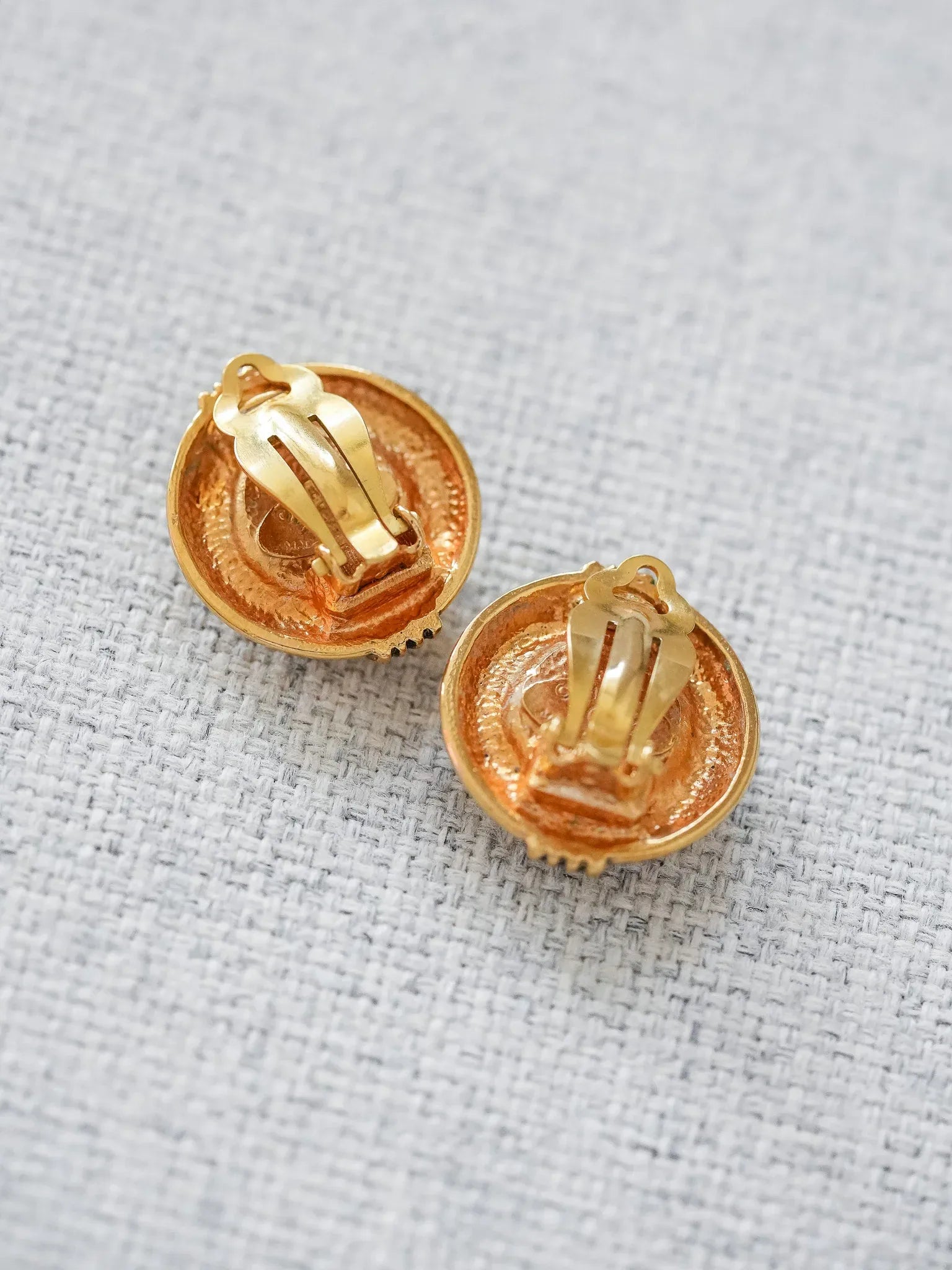 Chanel - Boucles d'oreilles perle vintage - Atelier Victor - Vintage Shop