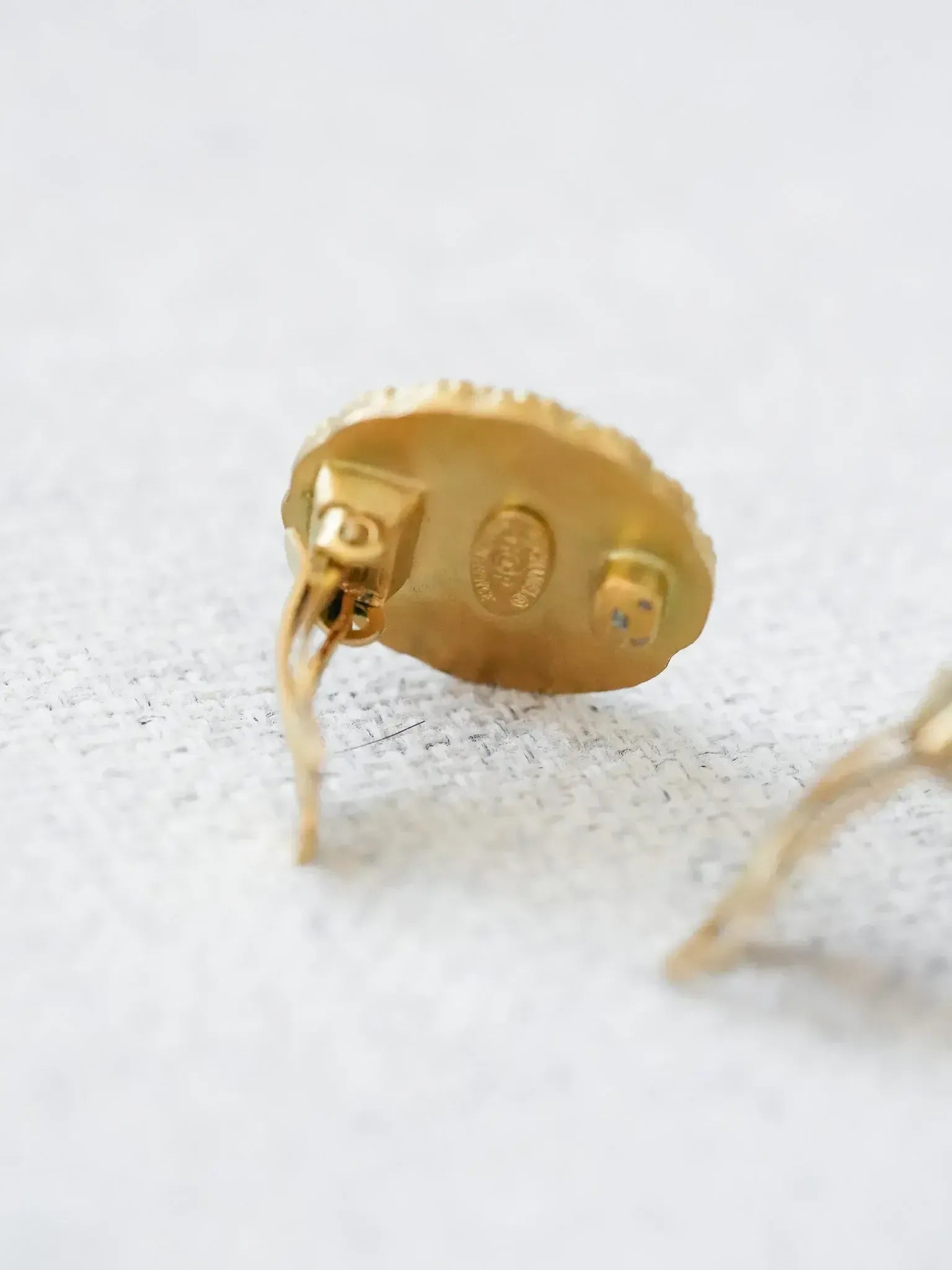 Chanel - Boucles d'oreilles vintage Large CC - Atelier Victor