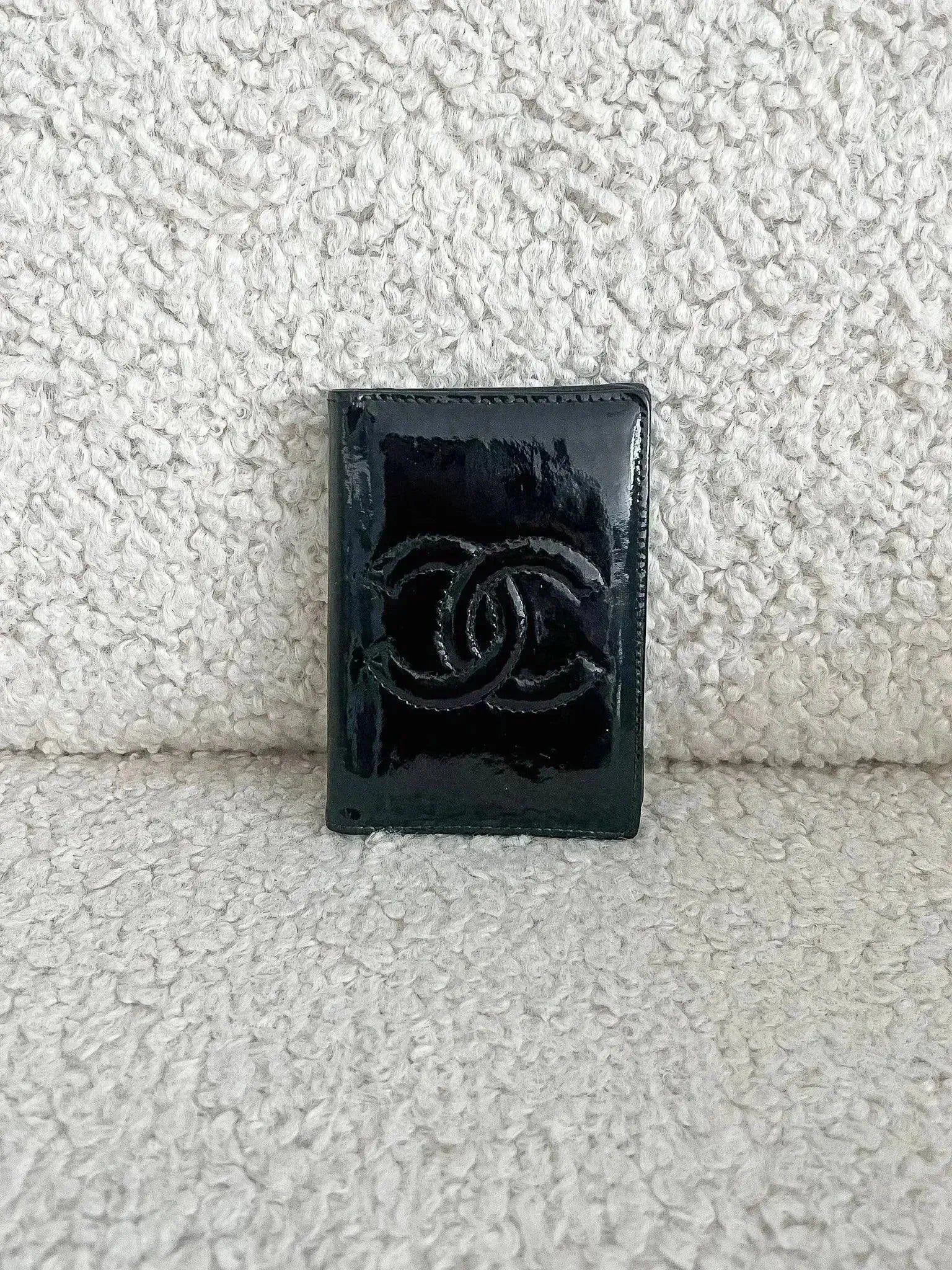 Chanel - Porte-cartes Cuir Verni Noir - Atelier Victor