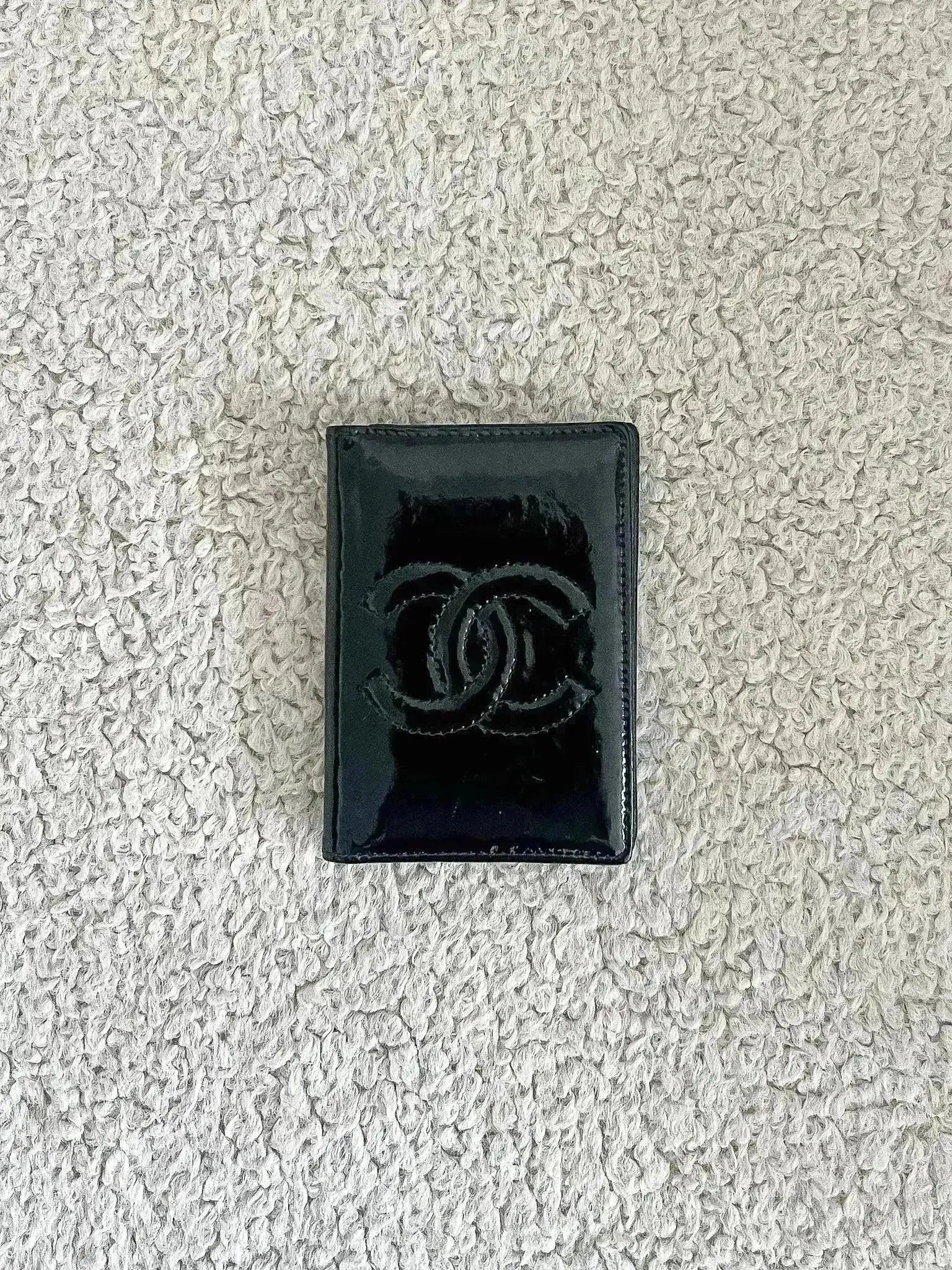 Chanel - Porte-cartes Cuir Verni Noir - Atelier Victor