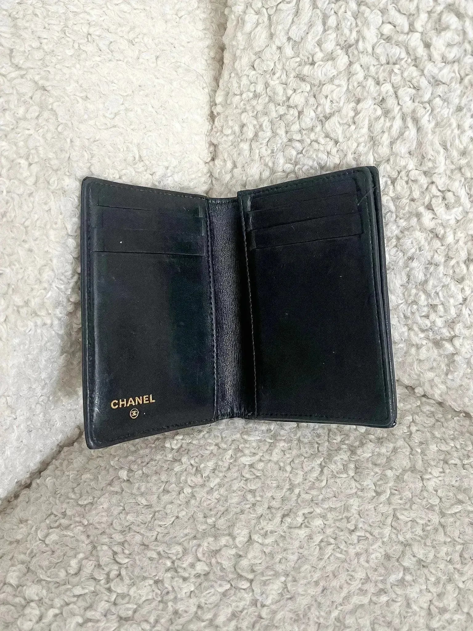 Chanel - Porte-cartes Cuir Verni Noir - Atelier Victor