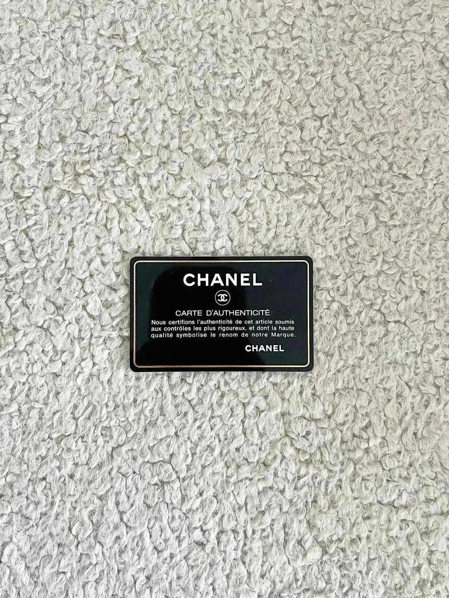 Chanel - Porte-cartes Cuir Verni Noir - Atelier Victor