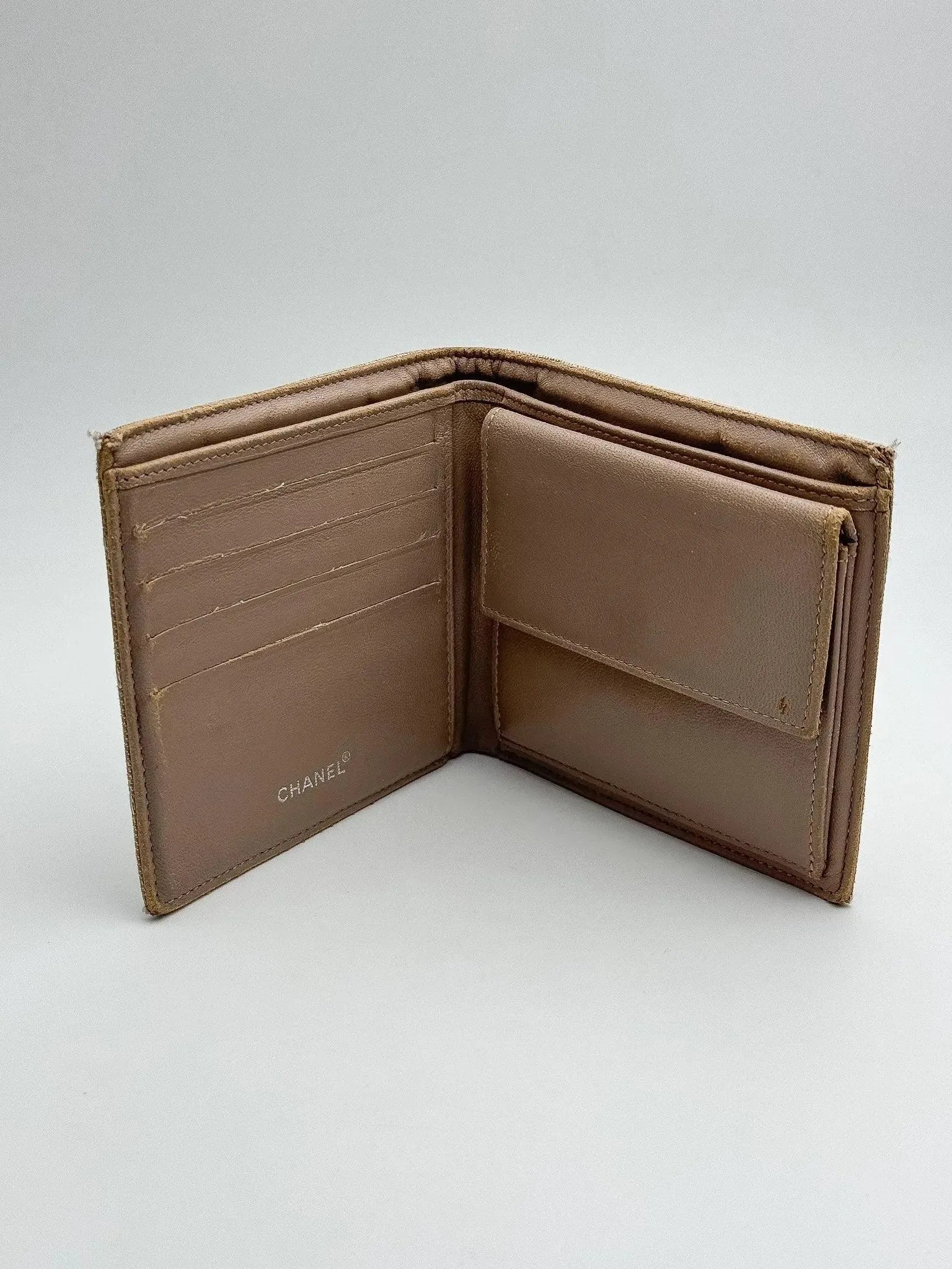 Chanel - Portefeuille en toile beige - Atelier Victor - Vintage Shop
