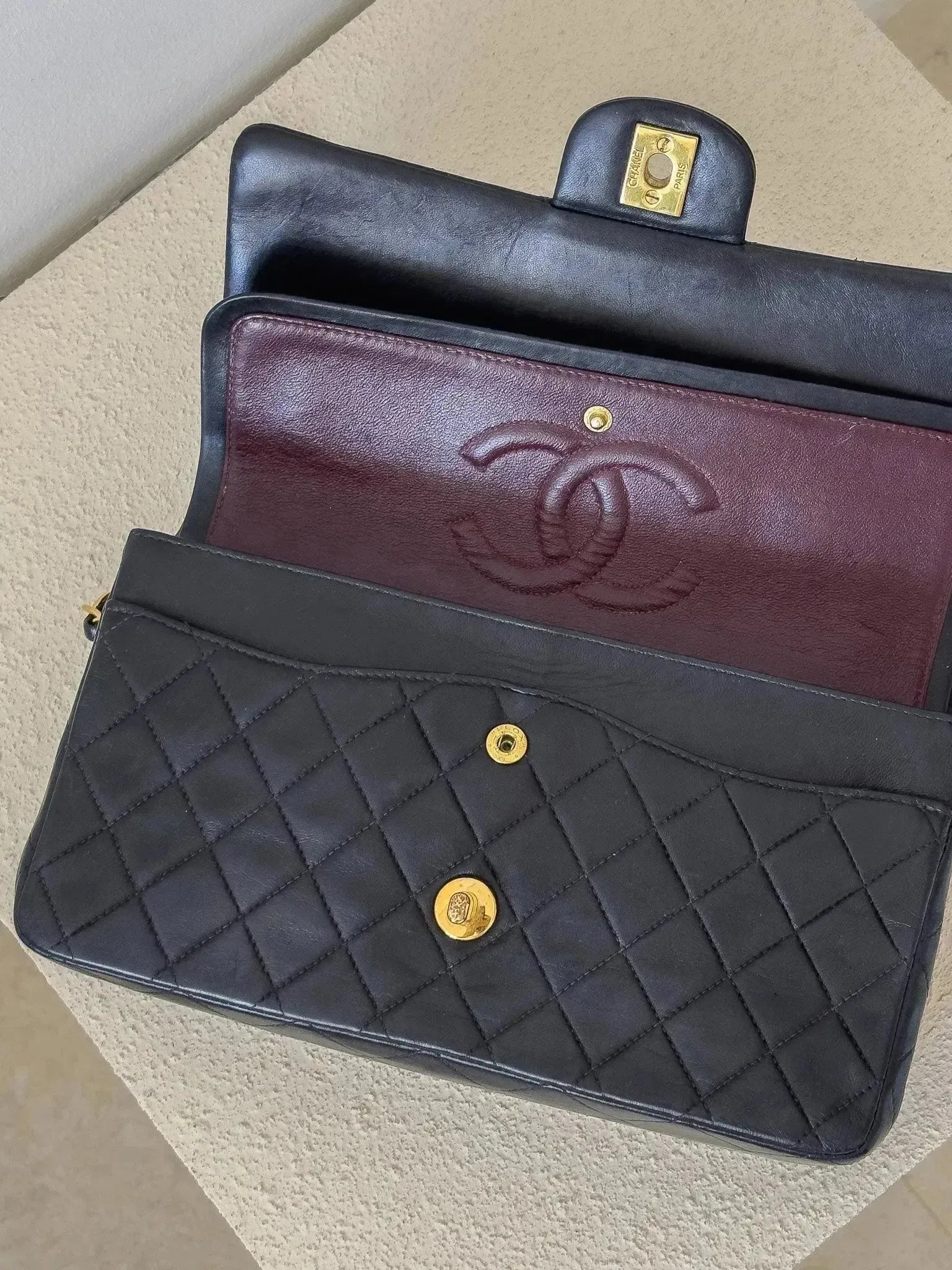 Chanel - Sac à main timeless vintage / classique en cuir - Atelier Victor