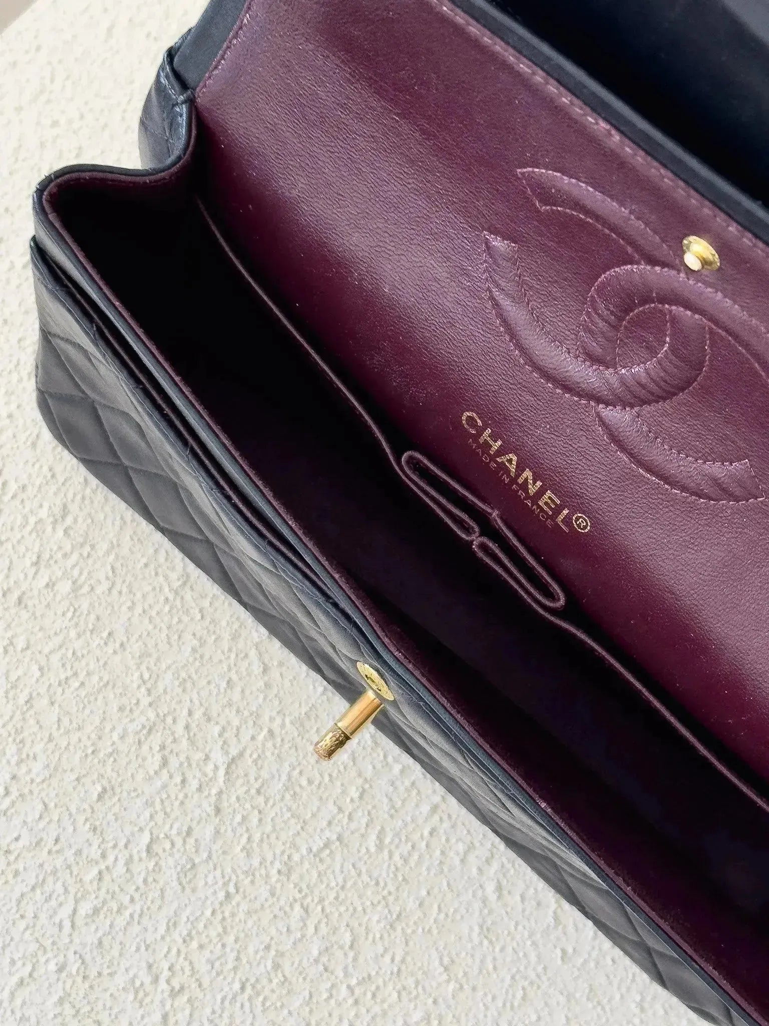 Chanel - Sac à main timeless vintage / classique en cuir - Atelier Victor - Vintage Shop