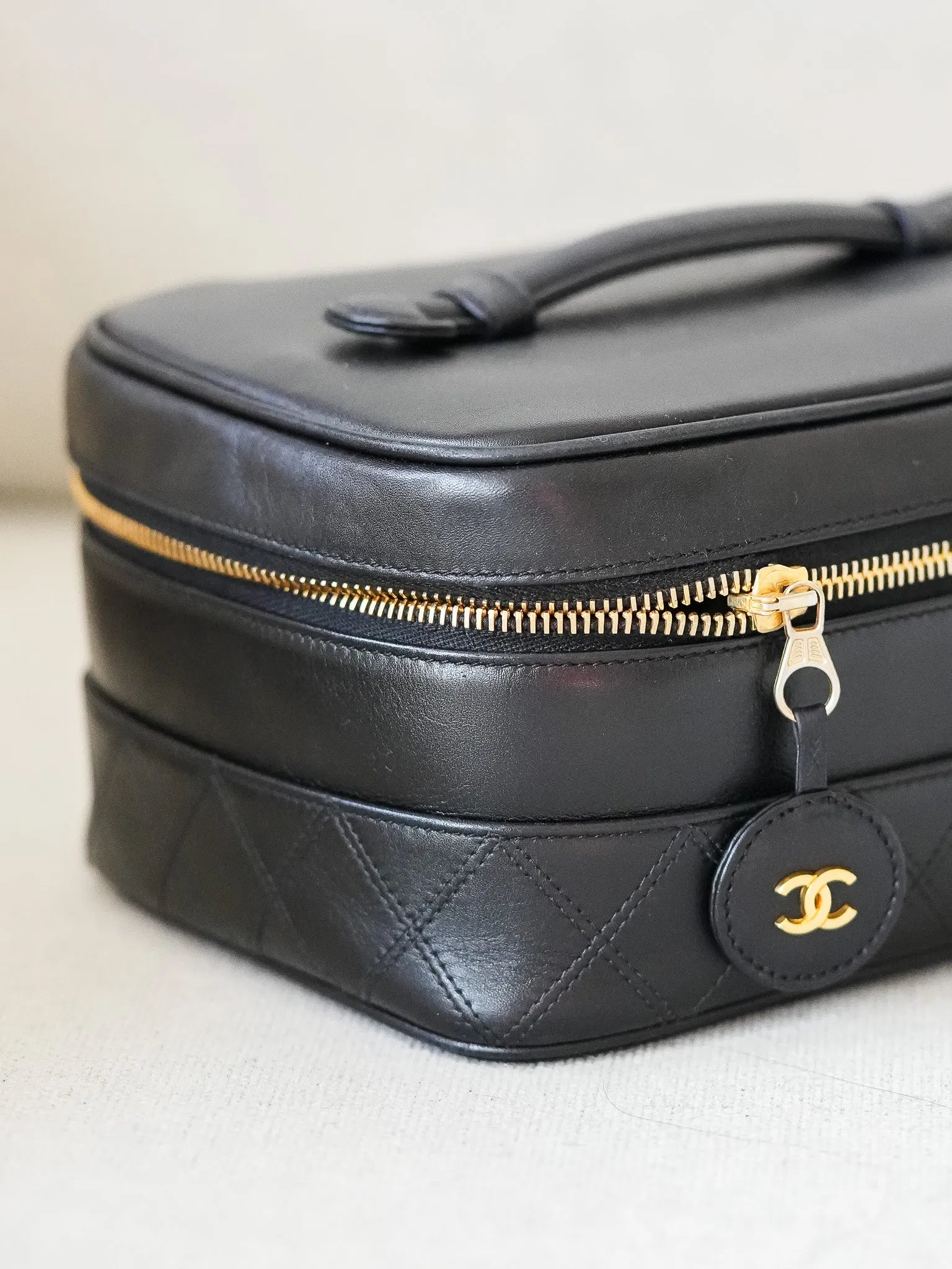 Chanel - Sac Vanity Matelassé - Atelier Victor - Vintage Shop