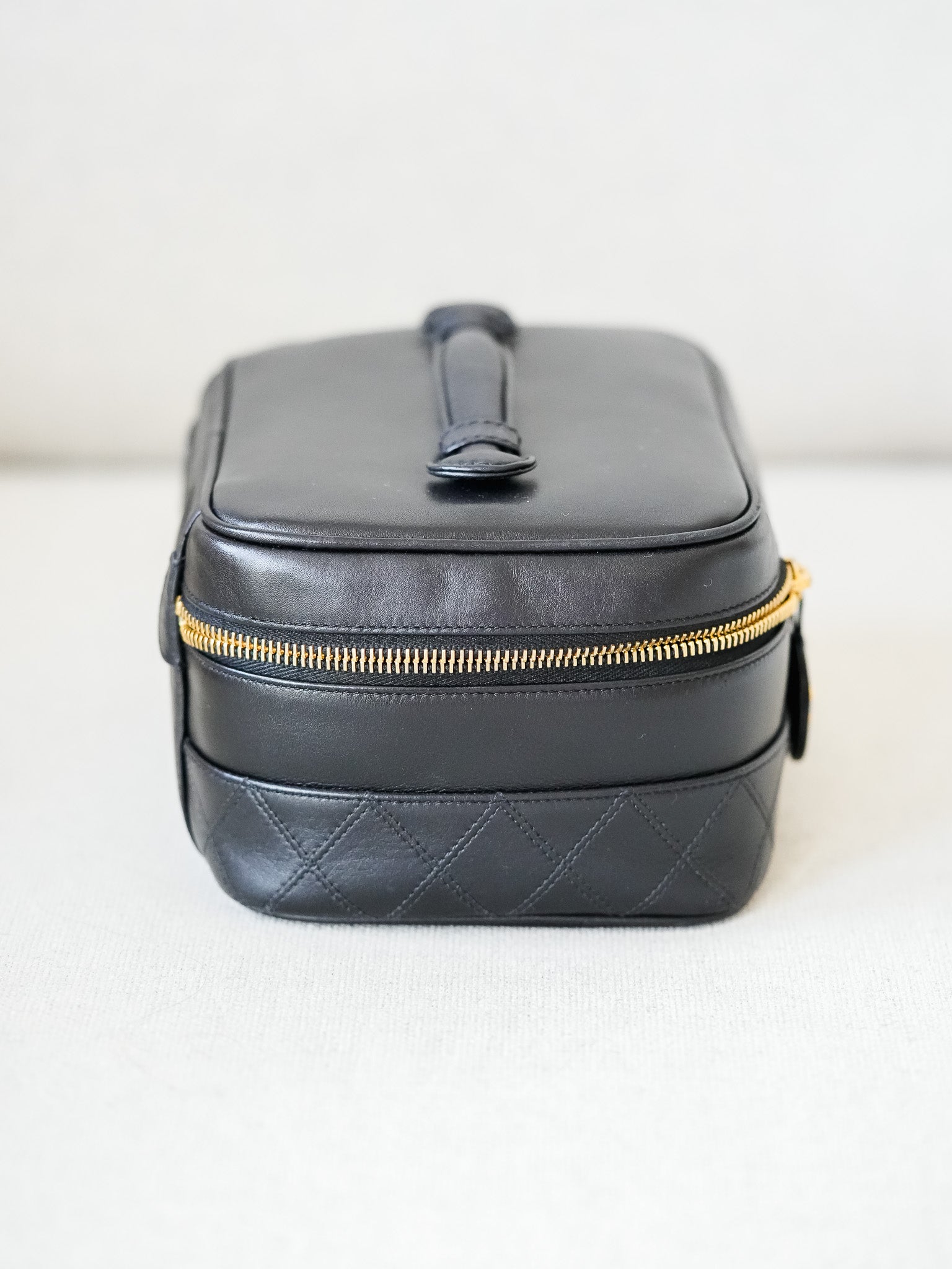 Chanel - Sac Vanity Matelassé - Atelier Victor - Vintage Shop