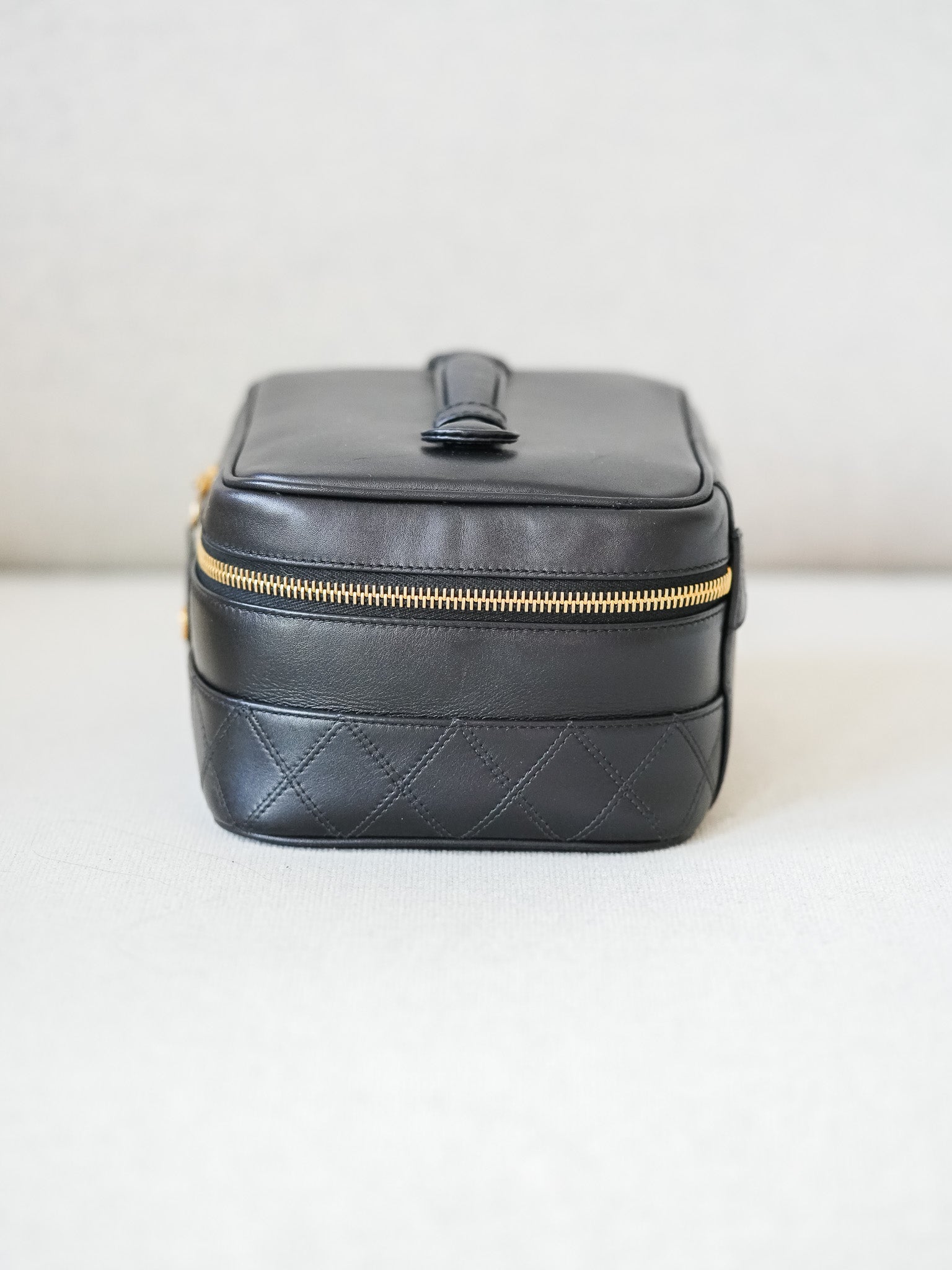 Chanel - Sac Vanity Matelassé - Atelier Victor - Vintage Shop