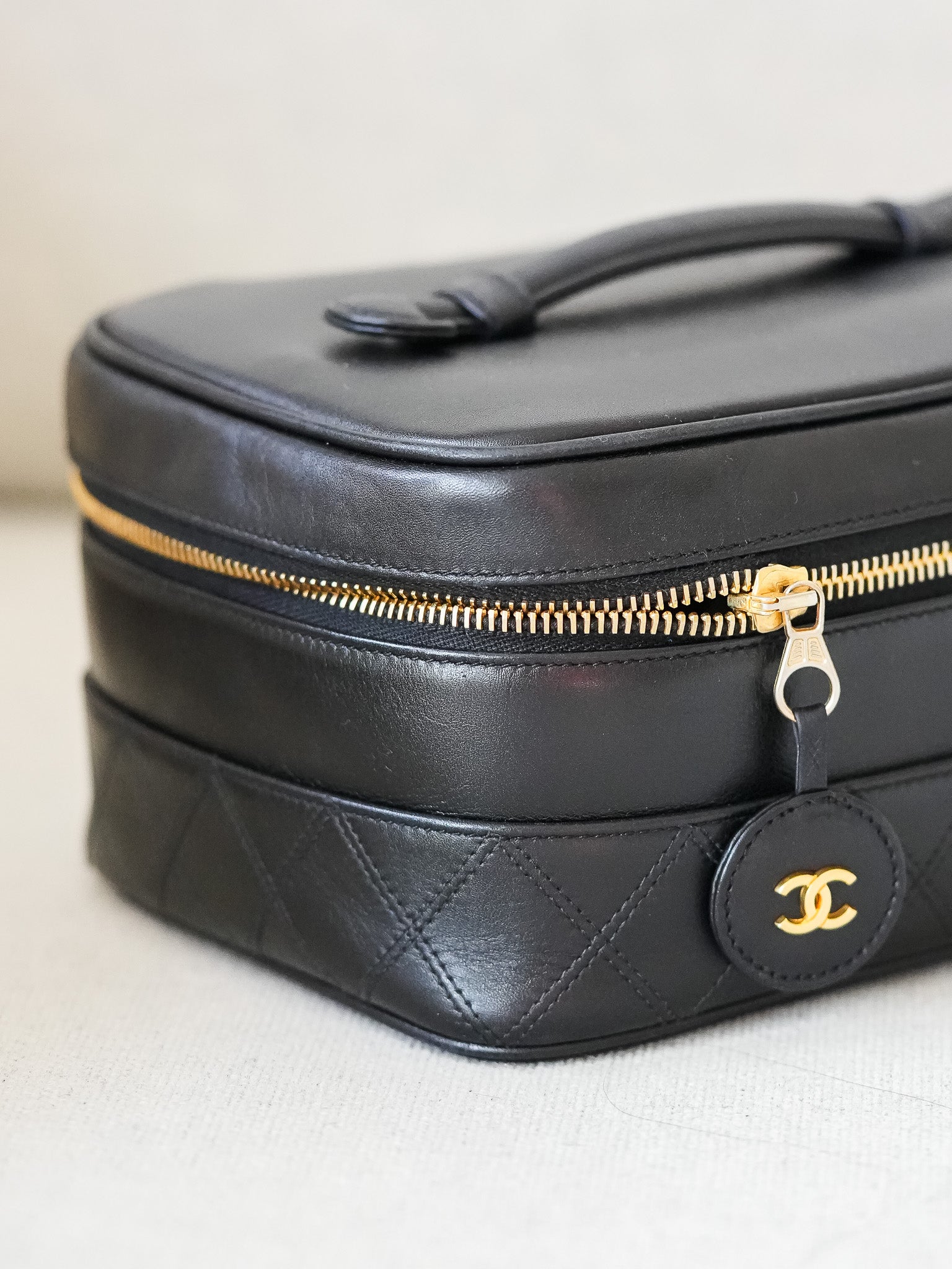 Chanel - Sac Vanity Matelassé - Atelier Victor - Vintage Shop