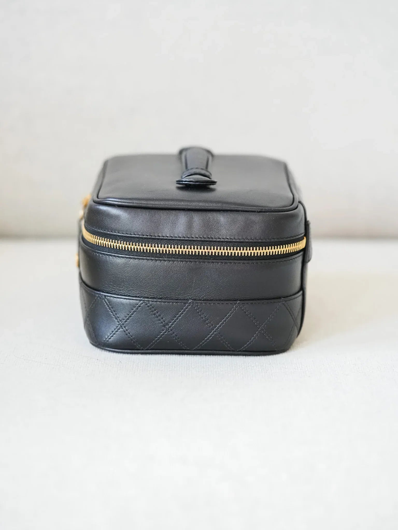 Chanel - Sac Vanity Matelassé - Atelier Victor - Vintage Shop