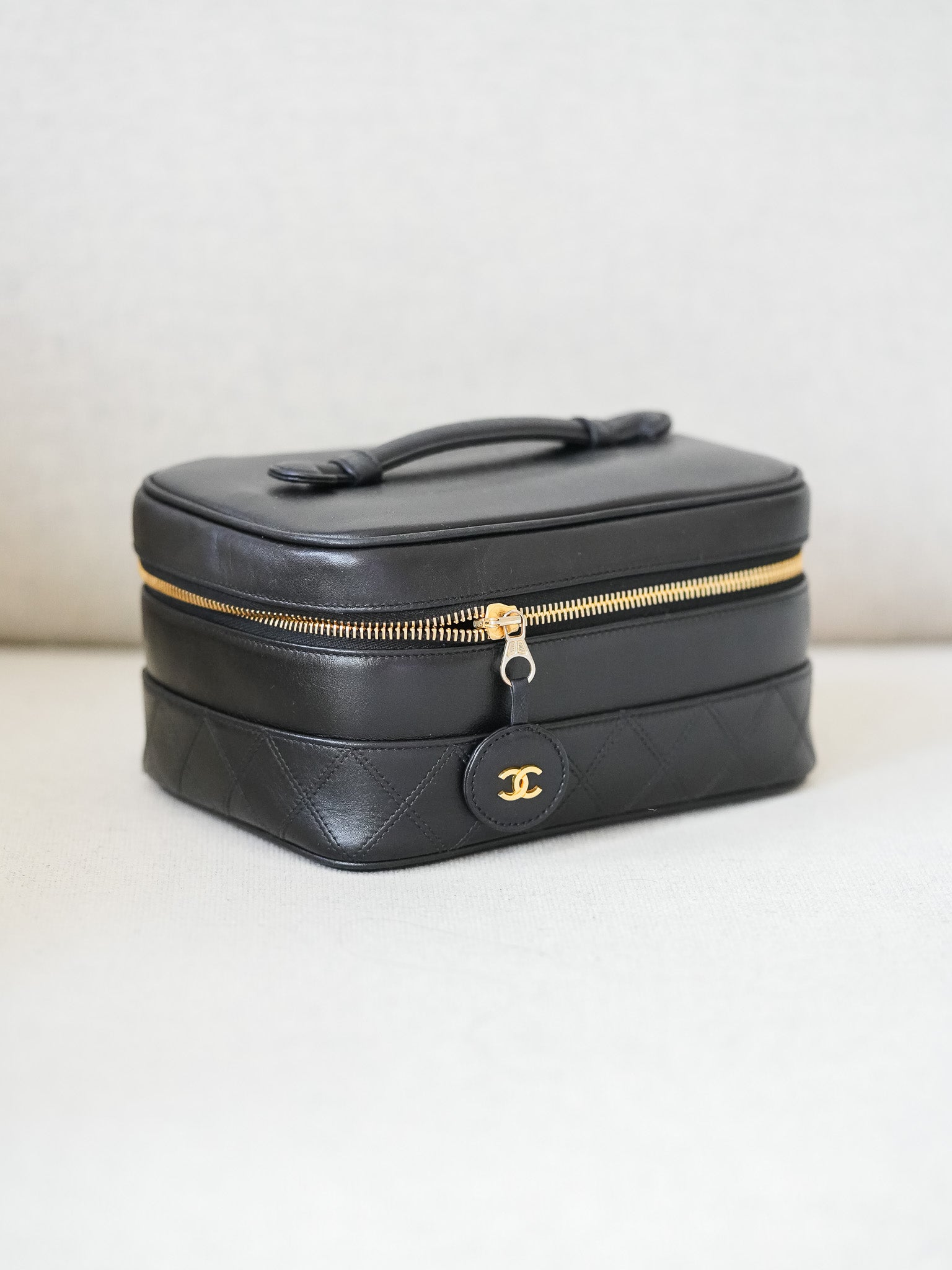 Chanel - Sac Vanity Matelassé - Atelier Victor - Vintage Shop