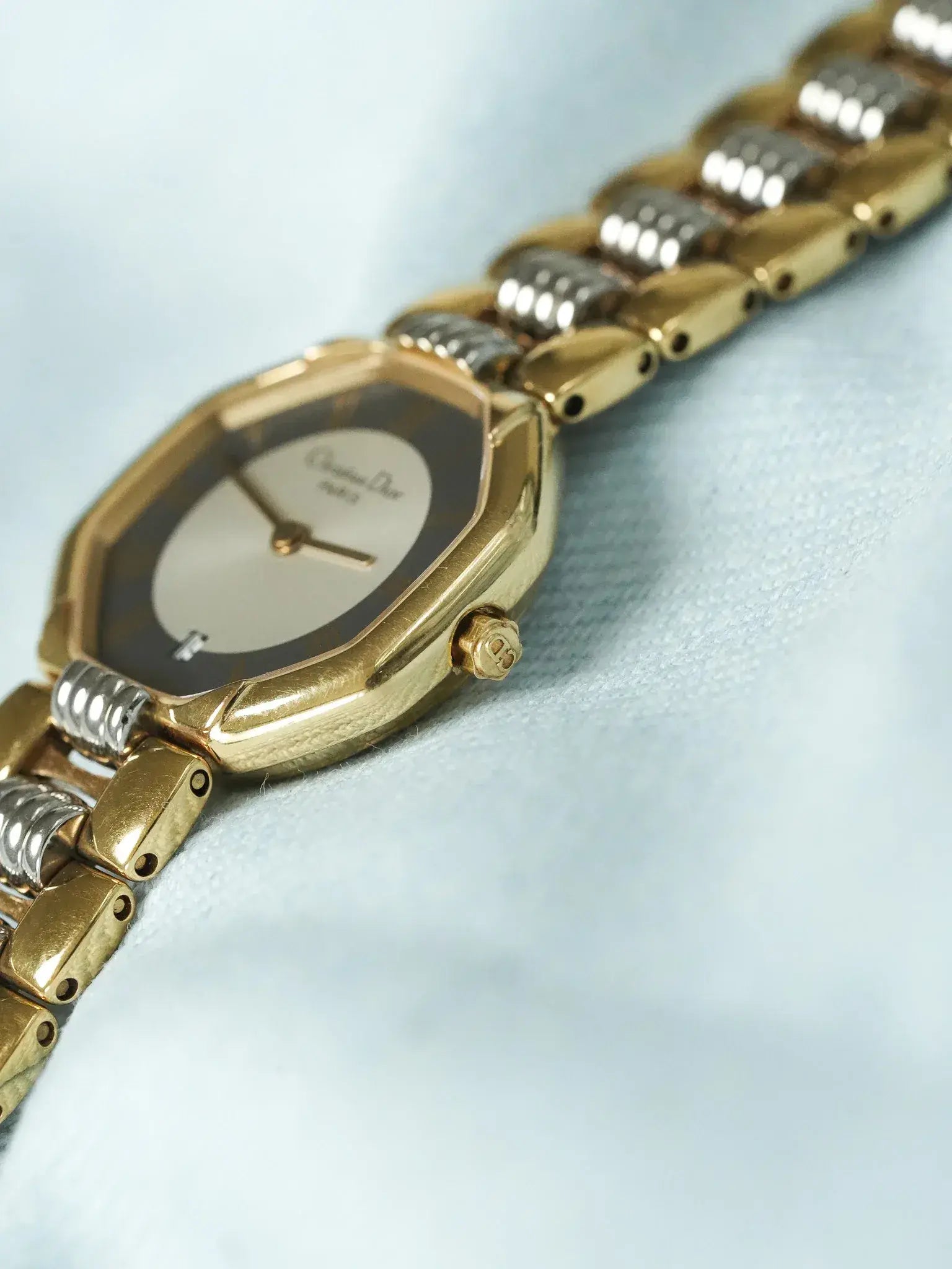 Christian Dior - 48.133 Octogonale Or Acier Cadran Gris- 1990s - Atelier Victor