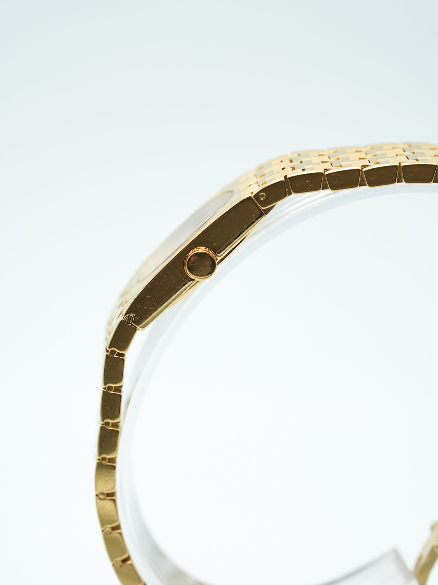 Christian Dior - Bracelet Intégré Or Femme D70-150 - 1990s - Atelier Victor Paris - Vintage Watch Shop Dubai