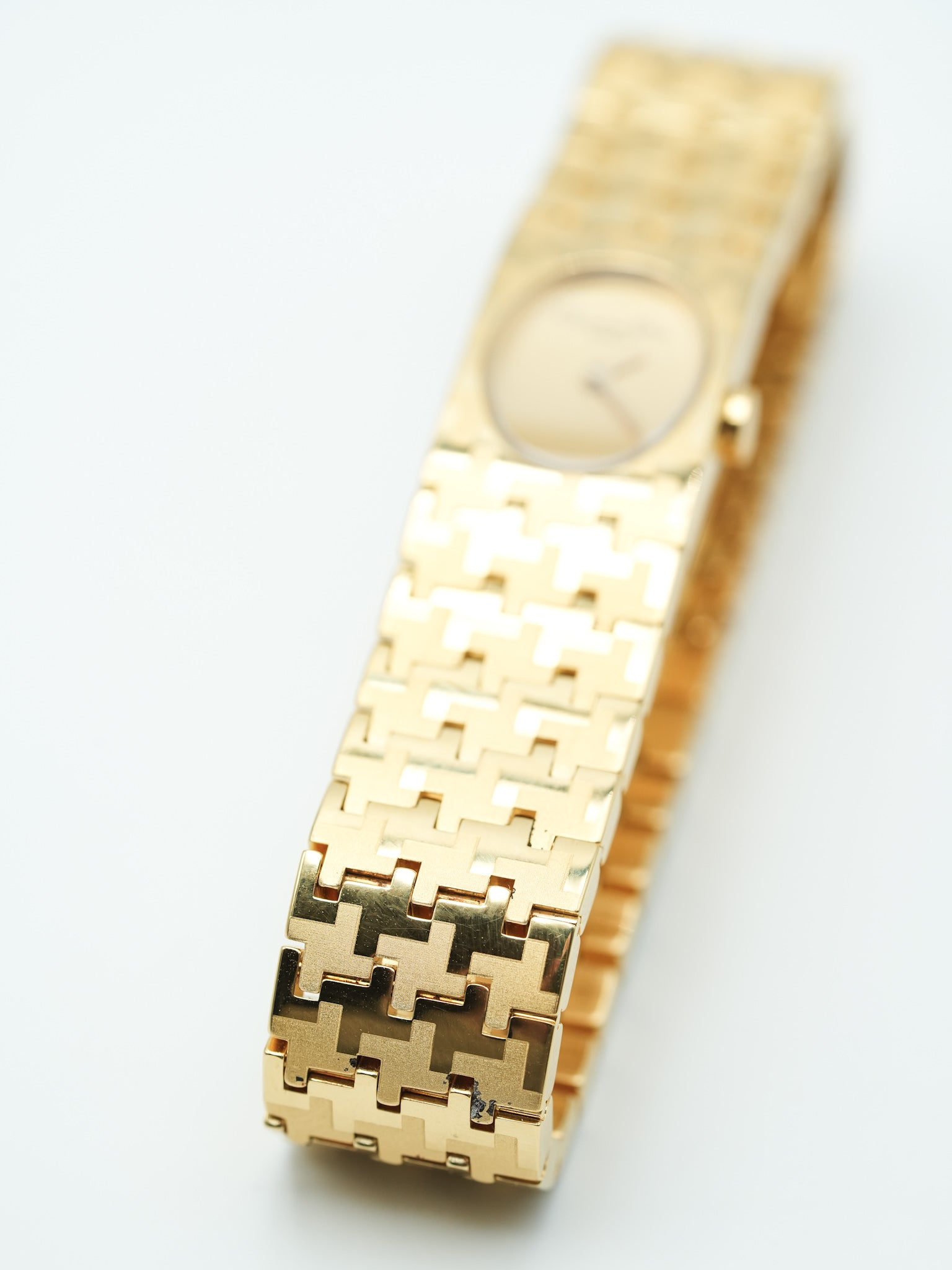 Christian Dior - Bracelet Intégré Or Femme D70-150 - 1990s - Atelier Victor Paris - Vintage Watch Shop Dubai