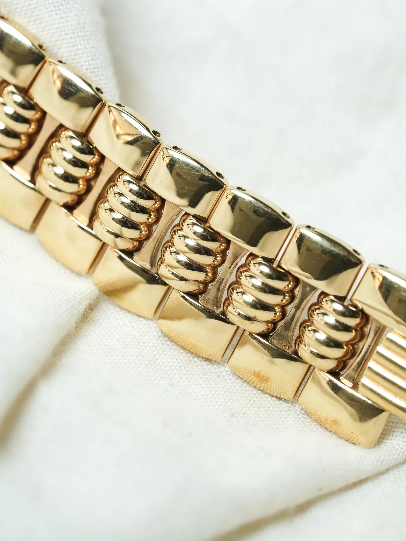 Christian Dior Paris - Octogonal Or 32mm - 1990s - Atelier Victor - Vintage Shop